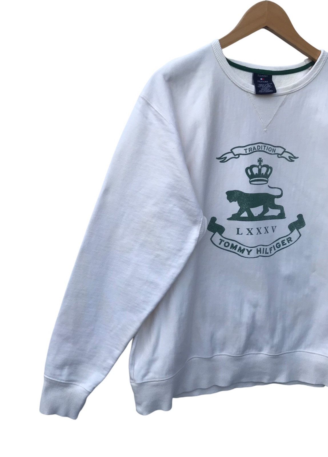Tommy Hilfiger Vintage Tommy Hilfiger Spellout Pullover Sweatshirt Size US L / EU 52-54 / 3 - 7 Thumbnail
