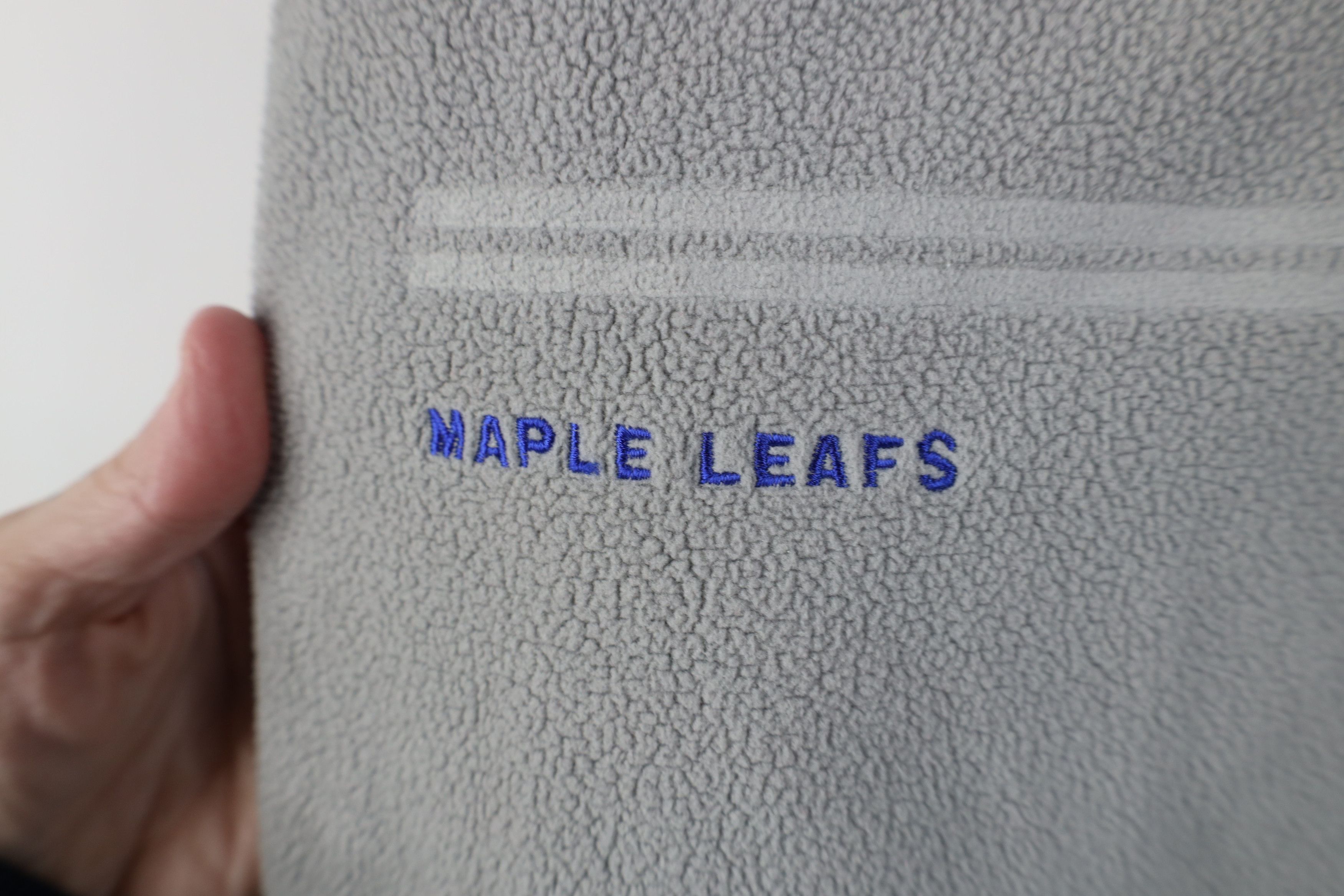 Nike Vintage Nike Mini Swoosh Toronto Maple Leafs Hockey Sweater Size US XXL / EU 58 / 5 - 5 Thumbnail