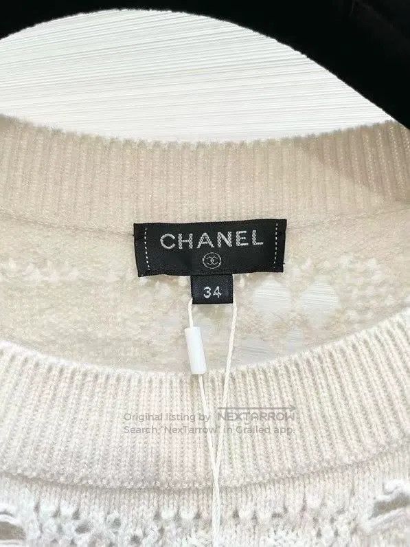 Chanel Chanel One-shoulder cashmere knitted sweater Size XXS / US 00 / IT 34 - 2 Thumbnail