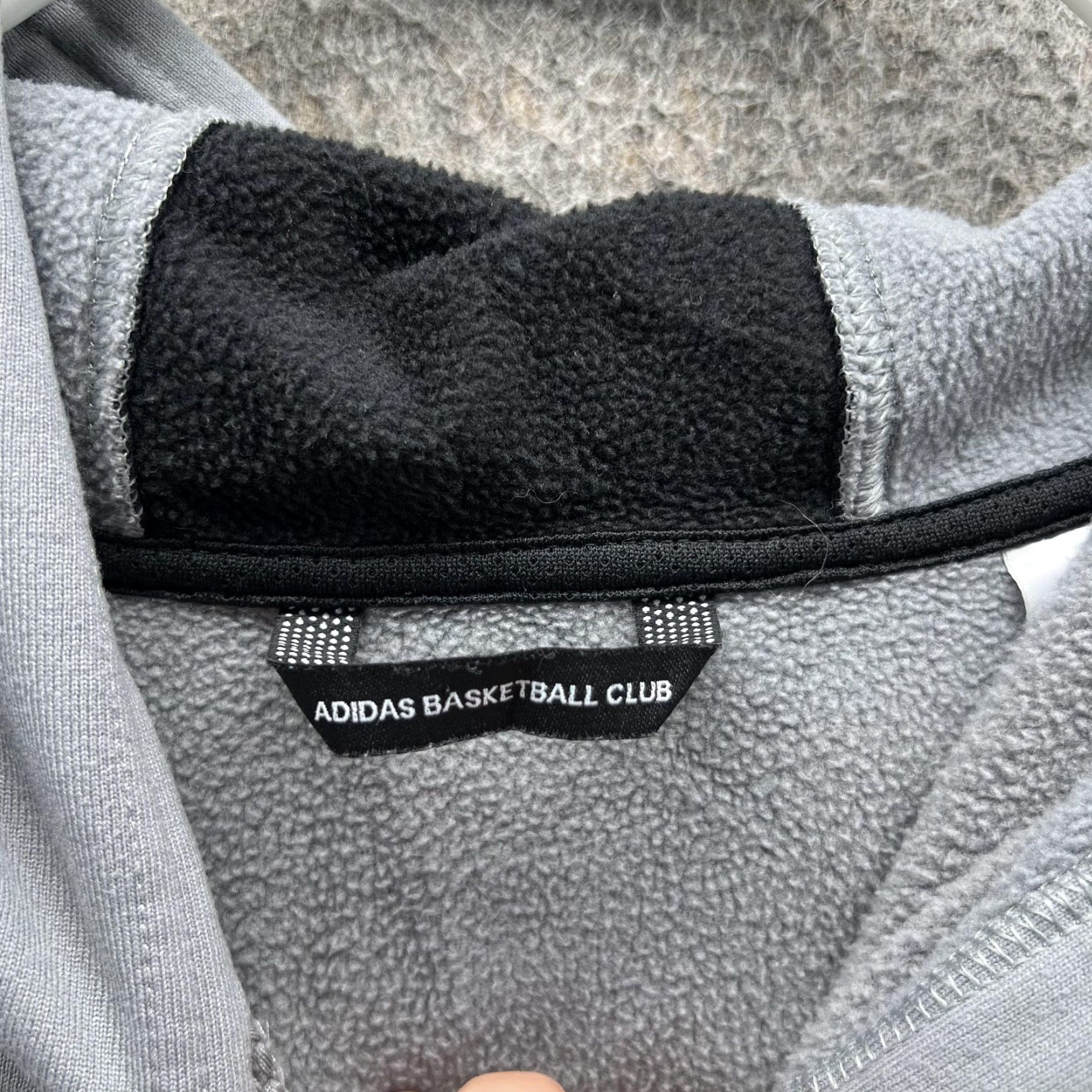 Adidas Adidas Basketball Club Hoodie Mens 2XL Gray ClimaWarm Pullover Sweatshirt Hoodie Mens 2XL Gray ClimaWarm Graphic Print Pullover Sweatshirt Size US XXL / EU 58 / 5 - 7 Thumbnail