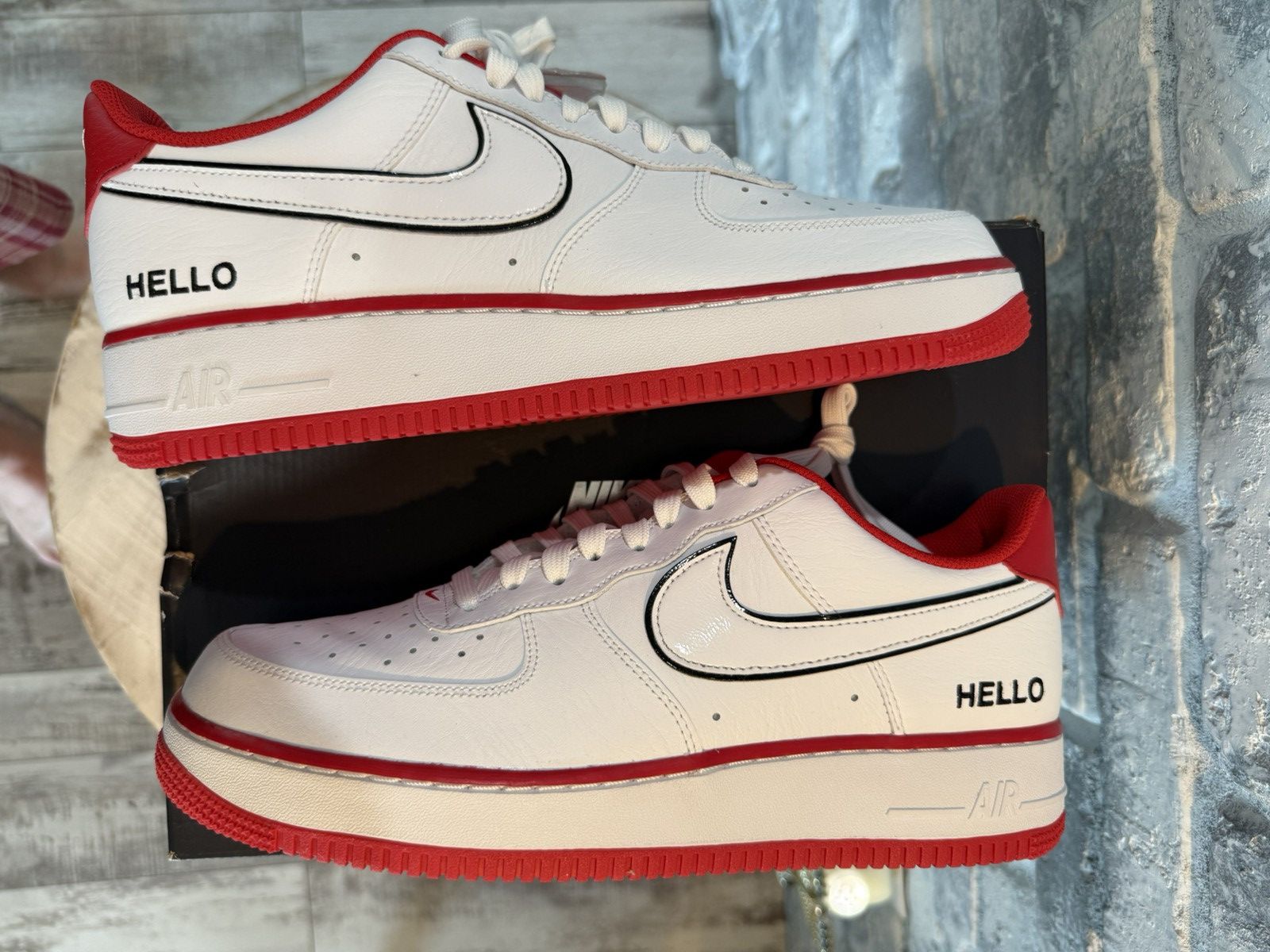 Nike Nike Air Force 1 Urbanstar Hello Size 10 CZ0327-100 Red Size US 10 / EU 43 - 6 Thumbnail