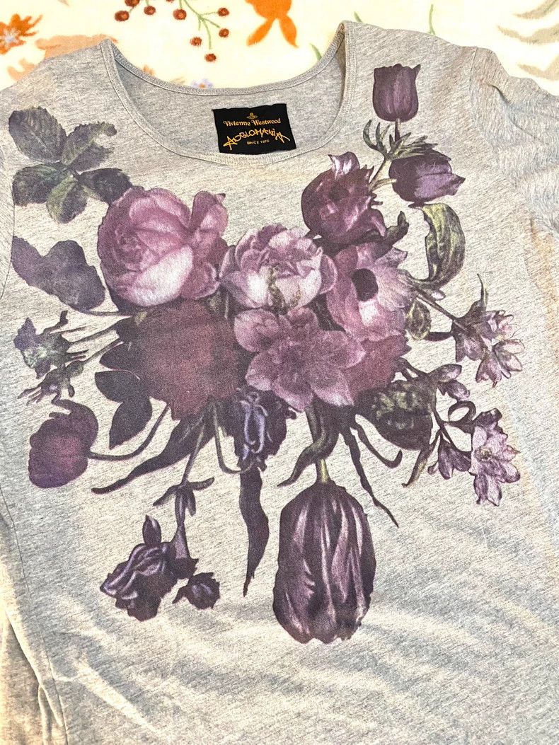 Vivienne Westwood Vivienne Westwood Floral short-sleeved T-shirt Size S / US 4 / IT 40 - 4 Thumbnail