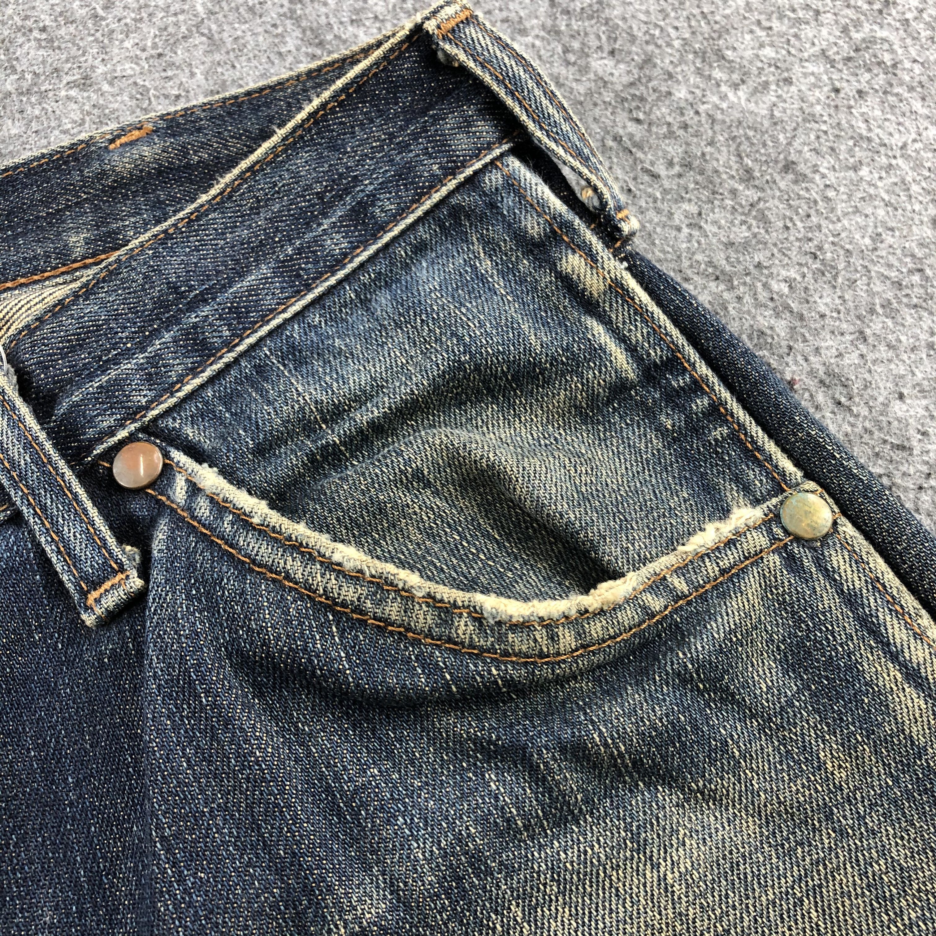 Vintage Vintage Blue Wash Wrangler Jeans-J1747 Size US 30 / EU 46 - 9 Thumbnail