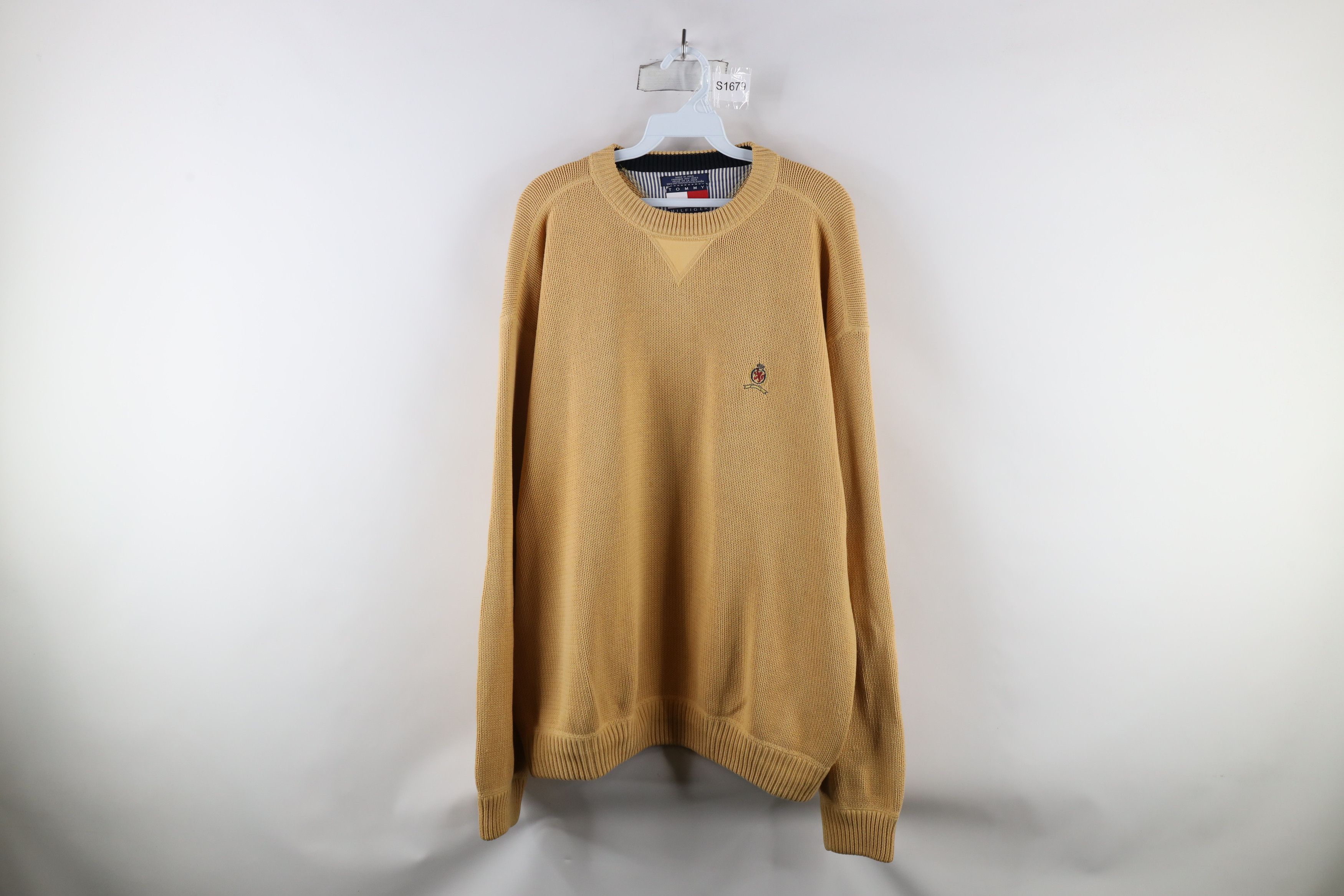 Tommy Hilfiger × Vintage Vintage 90s Tommy Hilfiger Cotton Knit Crewneck Sweater Gold Size US XL / EU 56 / 4 - 1 Thumbnail