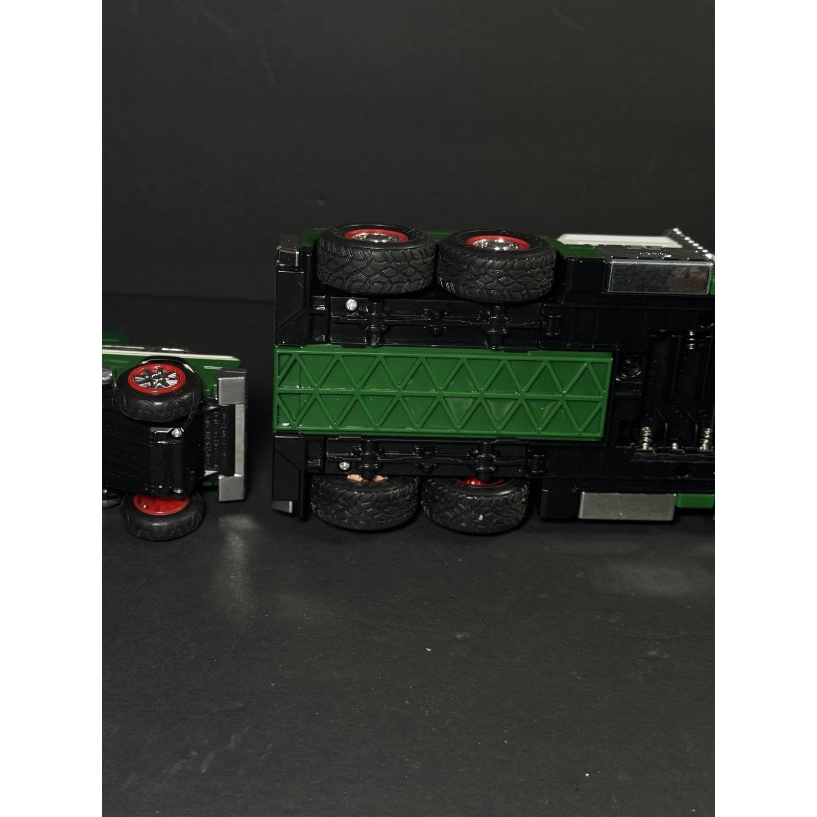 Other 2019 Hess Tow Truck and Rescue Team Vehicle Toy Size ONE SIZE - 8 Thumbnail