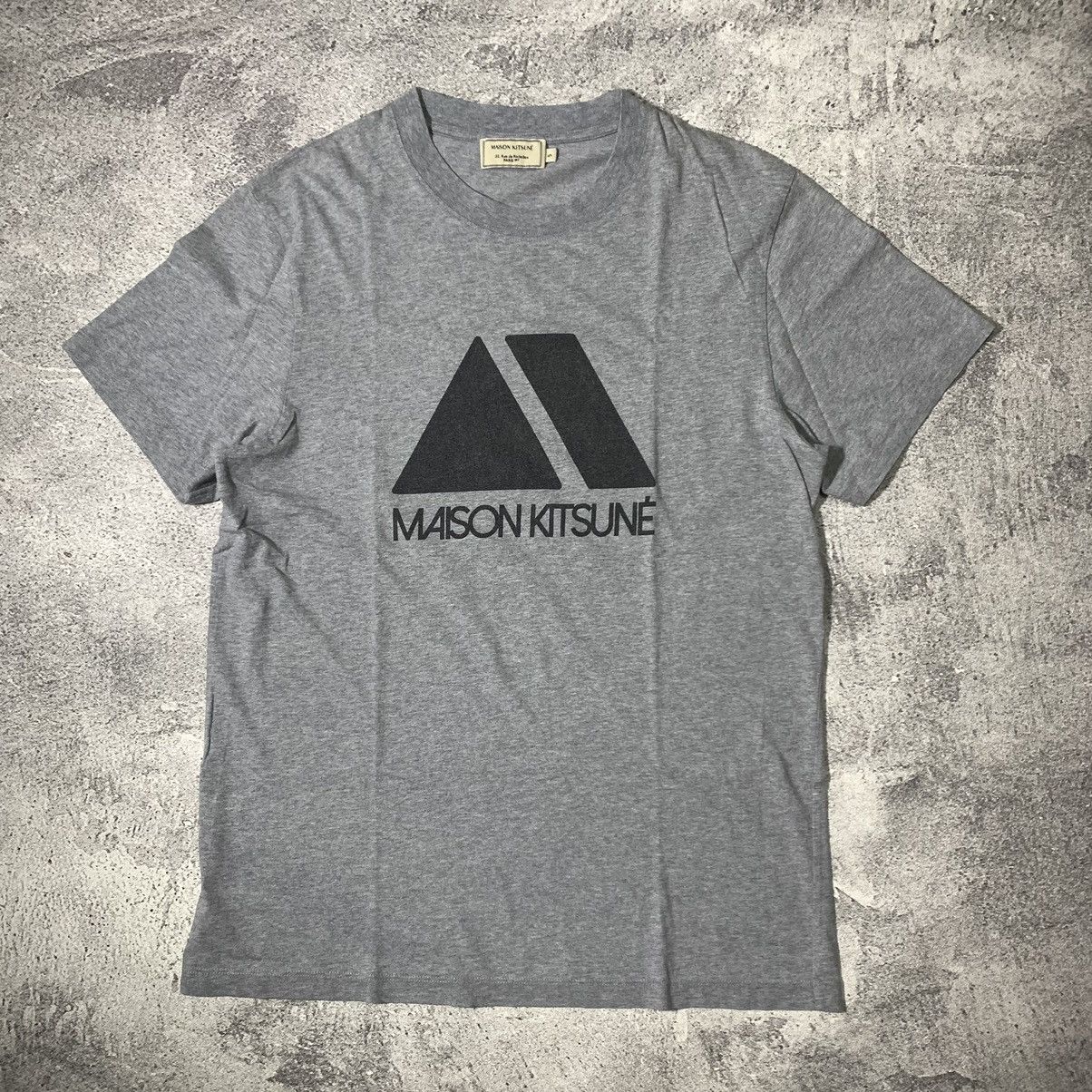 Maison Kitsune Maison Kitsune Tshirt Size US S / EU 44-46 / 1 - 1 Thumbnail