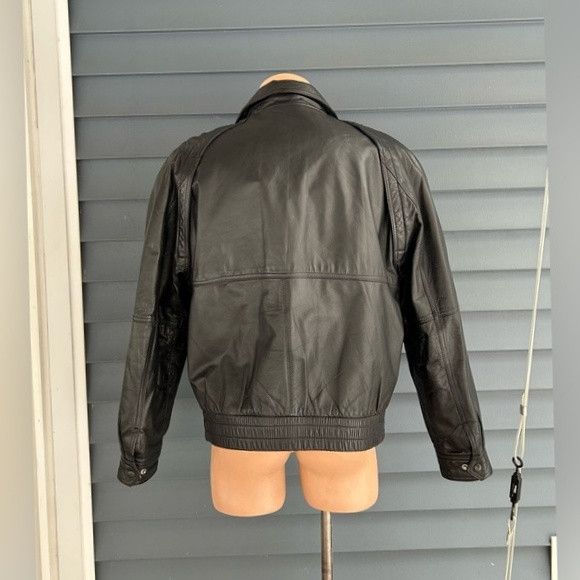Members Only Vintage Retro 80s Mens Black Leather Bomber Jacket~44~ Size US L / EU 52-54 / 3 - 4 Thumbnail
