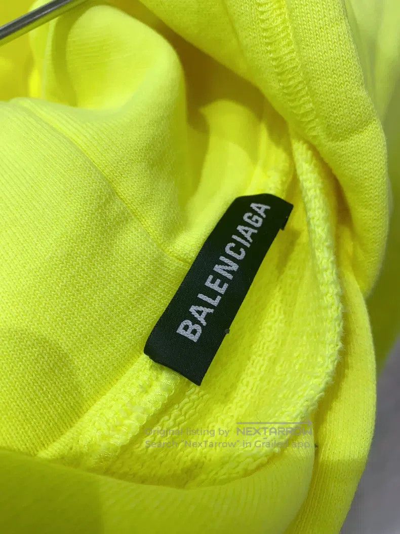 Balenciaga Balenciaga Hooded Sweatshirt, Neon Color S Size Size US S / EU 44-46 / 1 - 5 Thumbnail