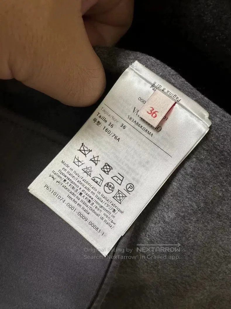 Valentino Valentino V-neck coat shirt Size S / US 4 / IT 40 - 5 Thumbnail