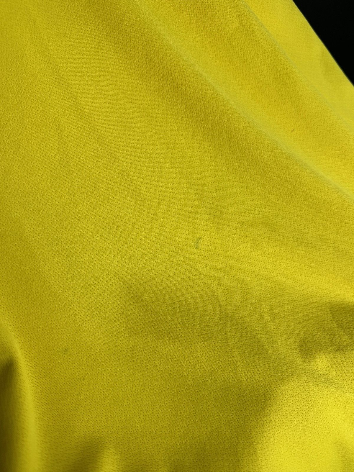 Errea Norwich City 12/13 Home Football Long Sleeve Jersey Size US M / EU 48-50 / 2 - 18 Thumbnail