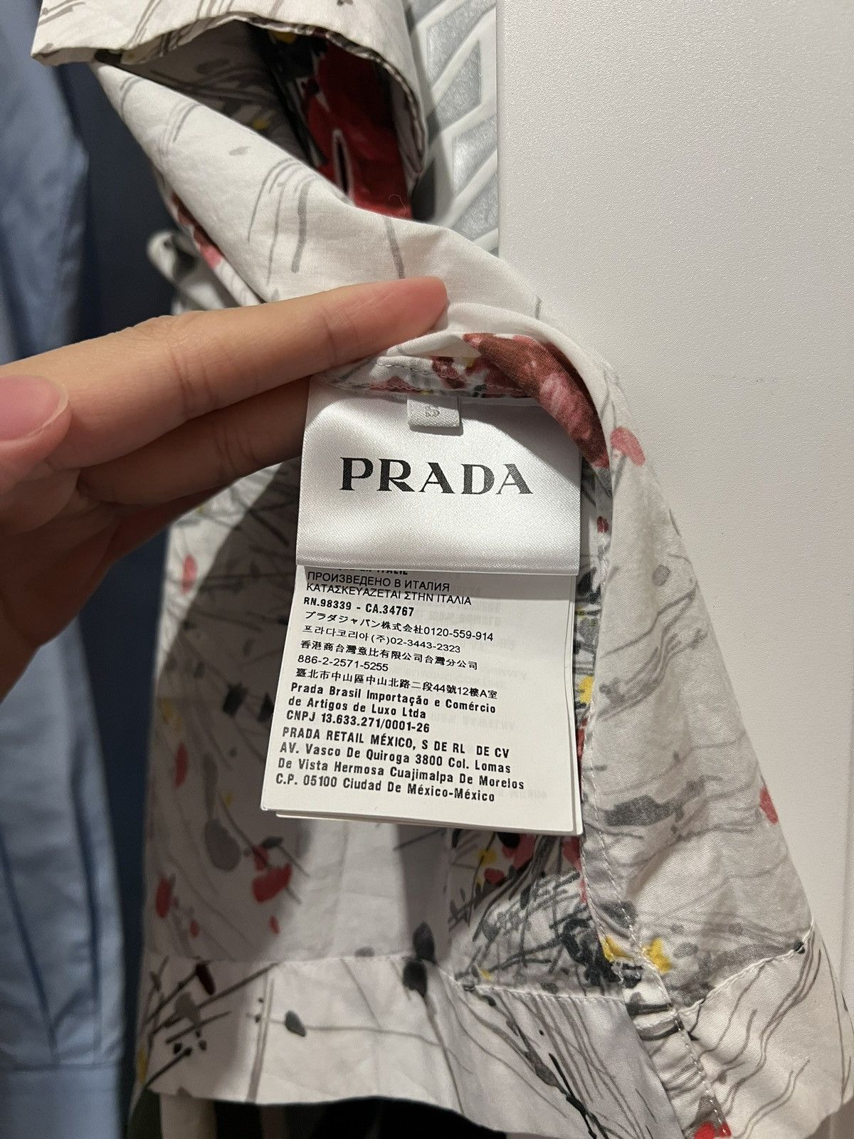 Prada Prada Bouquet Poplin Shirt Size US S / EU 44-46 / 1 - 8 Thumbnail