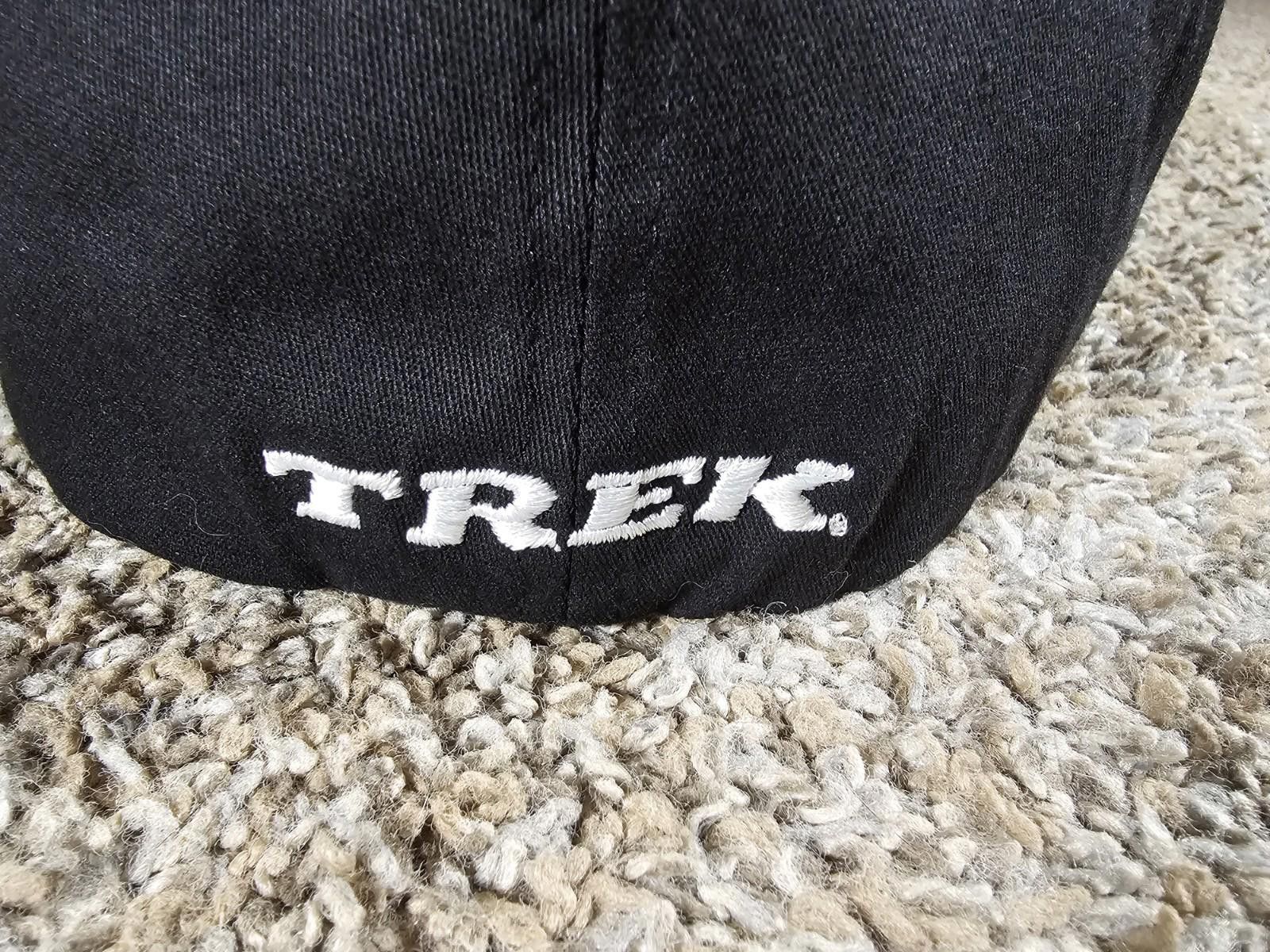 Yupong RadioShack Nissan TREK racing fitted cap hat L-XL Yupoong Size ONE SIZE - 6 Thumbnail