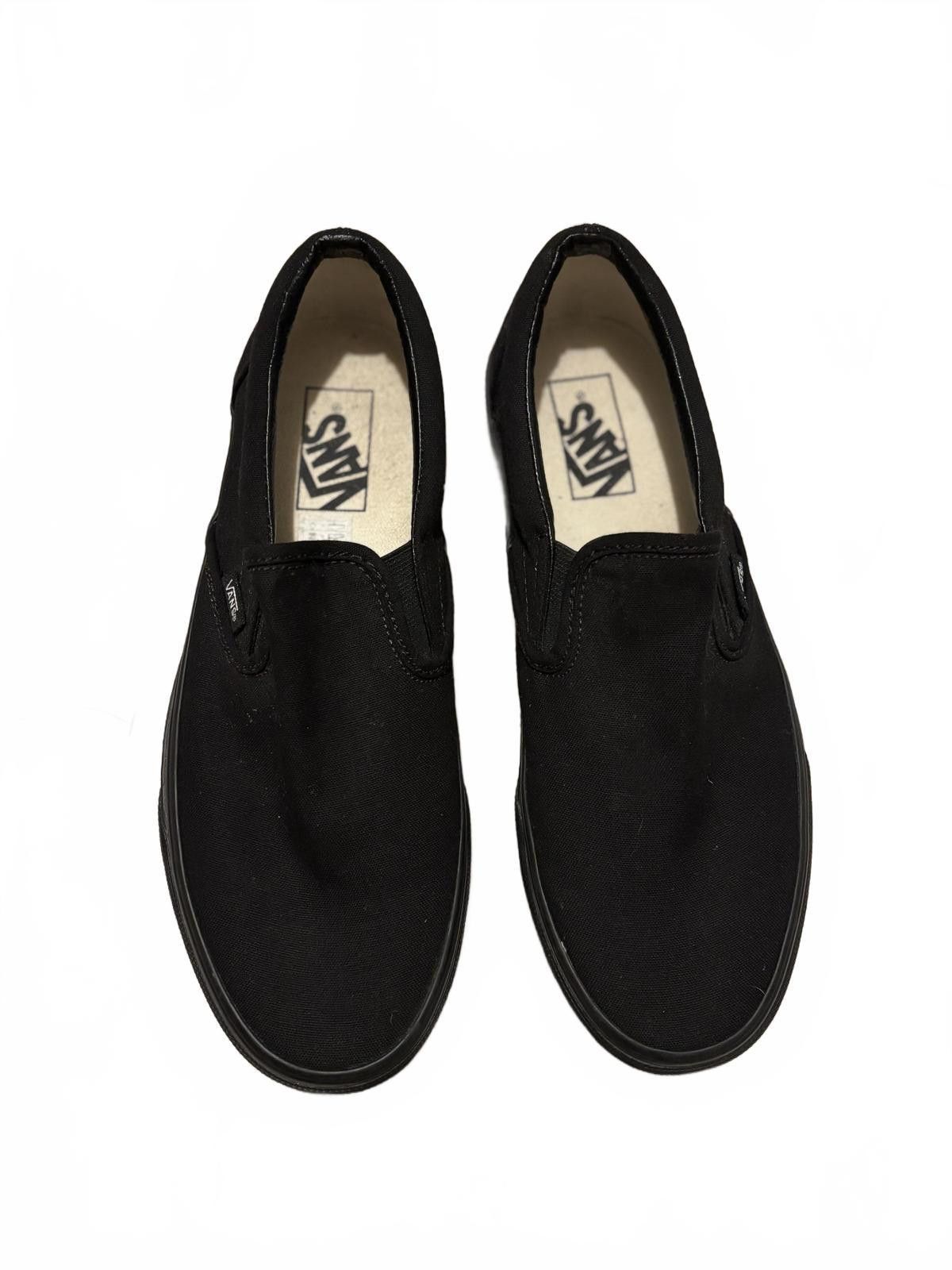 Vans NWOT Vans Classic Slip-On Sneakers - Black w 9.5/ m 8 Size US 8 / EU 41 - 1 Thumbnail
