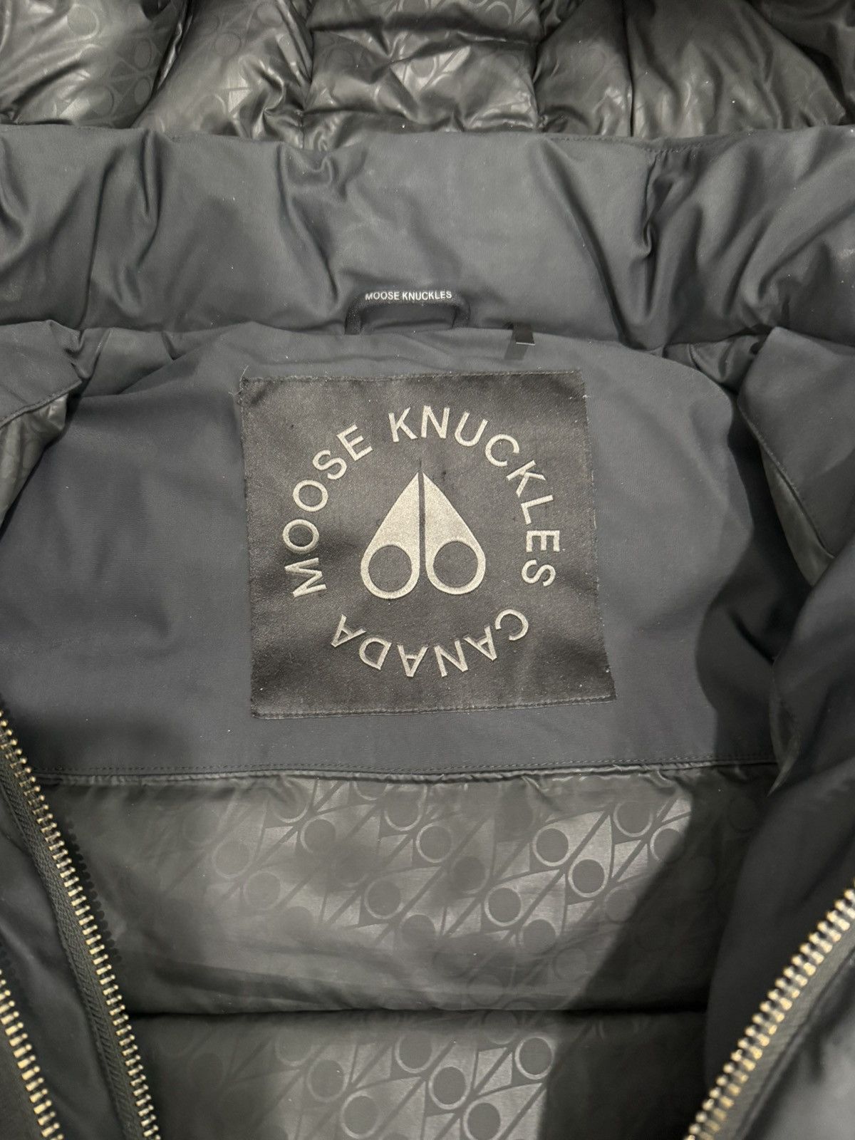 Moose Knuckles Moose Knuckle “Levin Bomber” Jacket Black Fur Size Small Size US S / EU 44-46 / 1 - 4 Thumbnail
