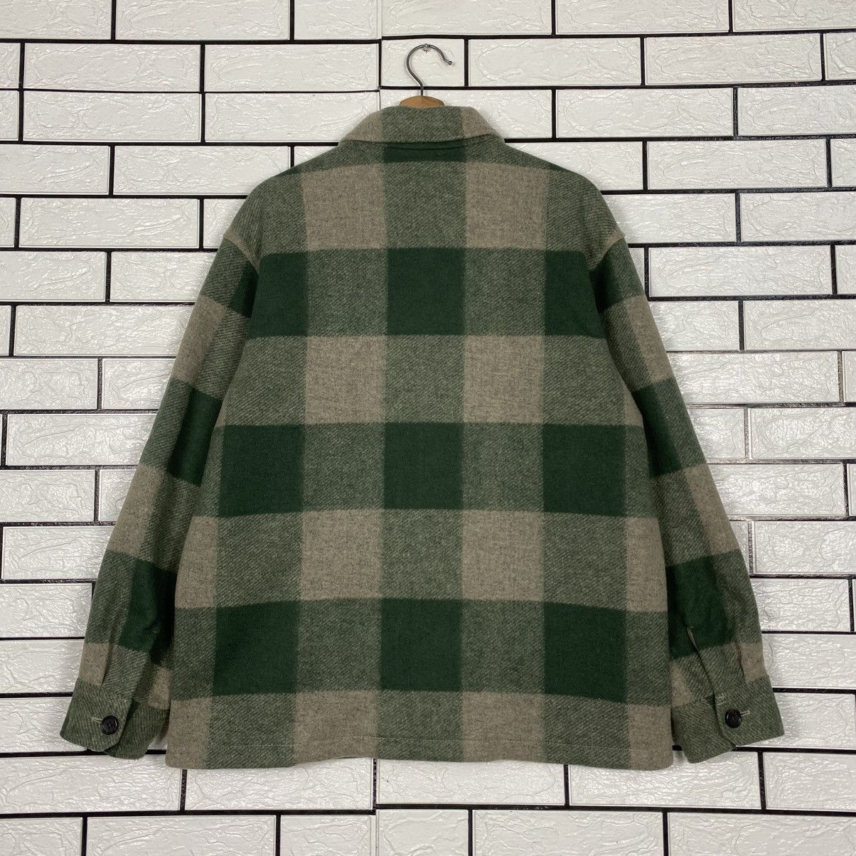 Japanese Brand Vintage Wool Button Jacket Tartan Design Uniqlo Issey Miyake Size US L / EU 52-54 / 3 - 9 Thumbnail