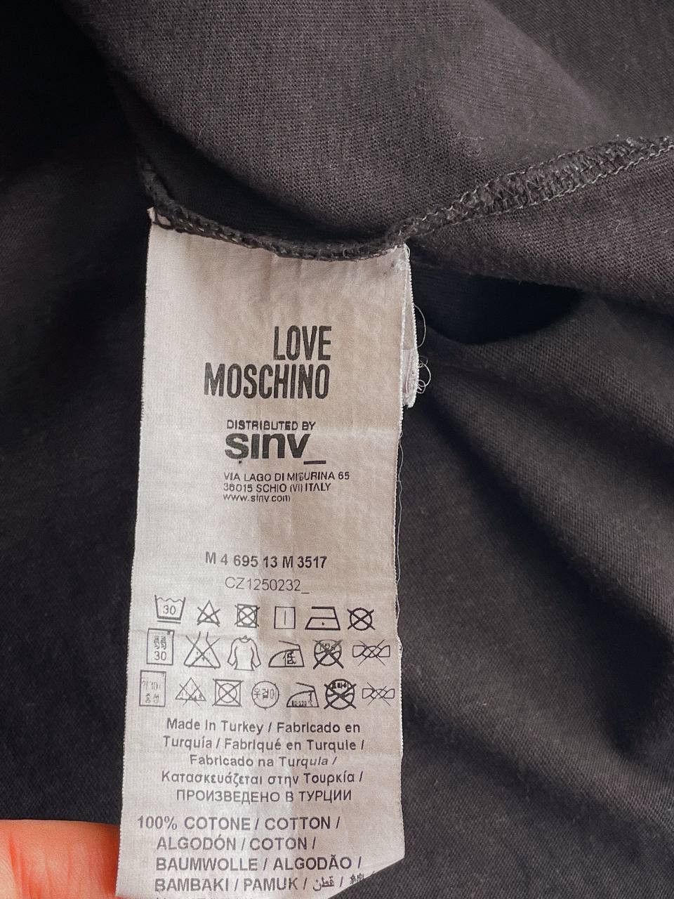 Love Moschino Love Moschino T-Shirt Black Tattoo Style Graphic Size L / US 10 / IT 46 - 9 Thumbnail