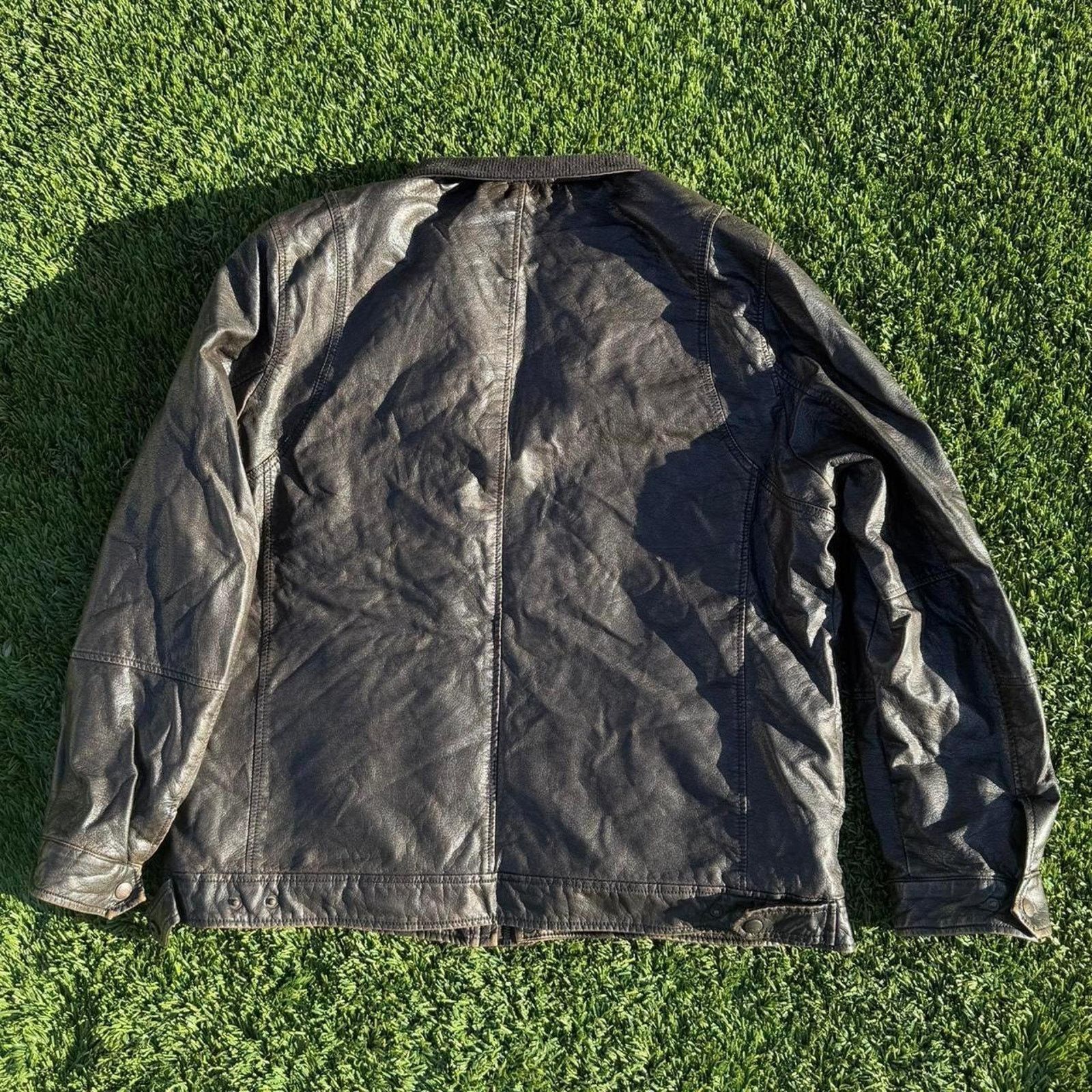 Levi's Vintage Levi's Real Leather Jacket Dark Brown Size L Size US L / EU 52-54 / 3 - 3 Thumbnail