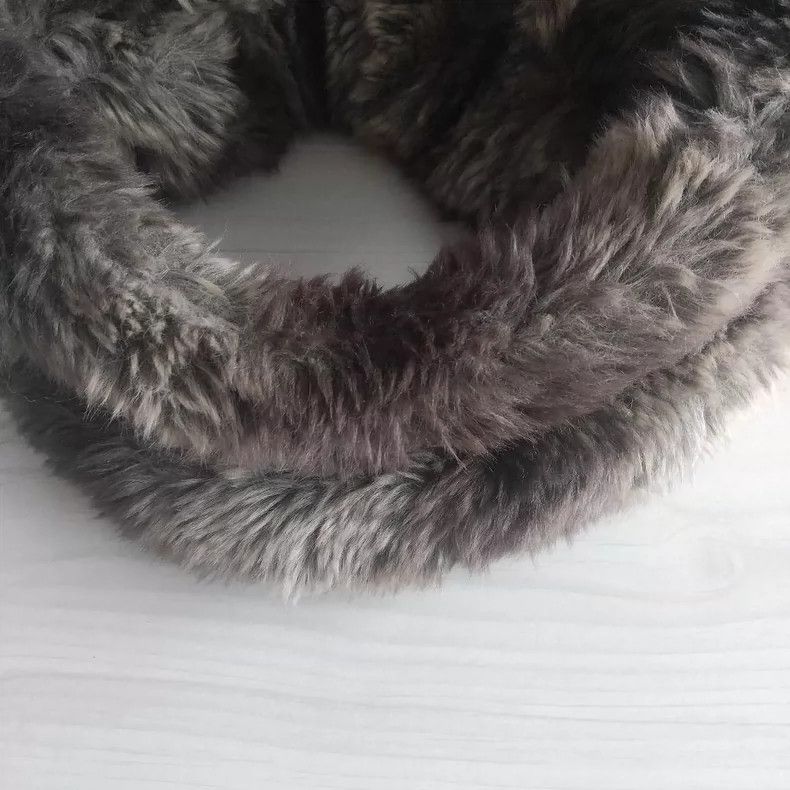 Vivienne Westwood Vivienne Westwood Brown grey Saturn logo button round fur Size ONE SIZE - 8 Thumbnail