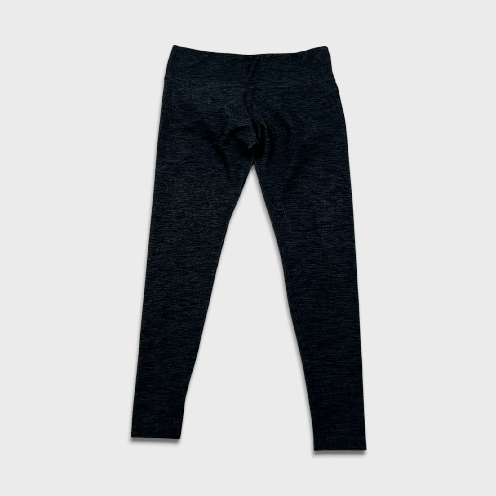 Lululemon Lululemon Wunder Under Pant Size 10 Mid Rise Yoga Leggings Size 32" / US 10 / IT 46 - 1 Thumbnail