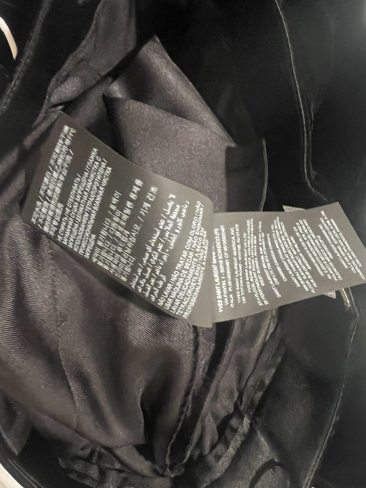 Saint Laurent Paris Saint Laurent wide leg velvet pants. 44/28. $2890 Size US 30 / EU 46 - 11 Thumbnail