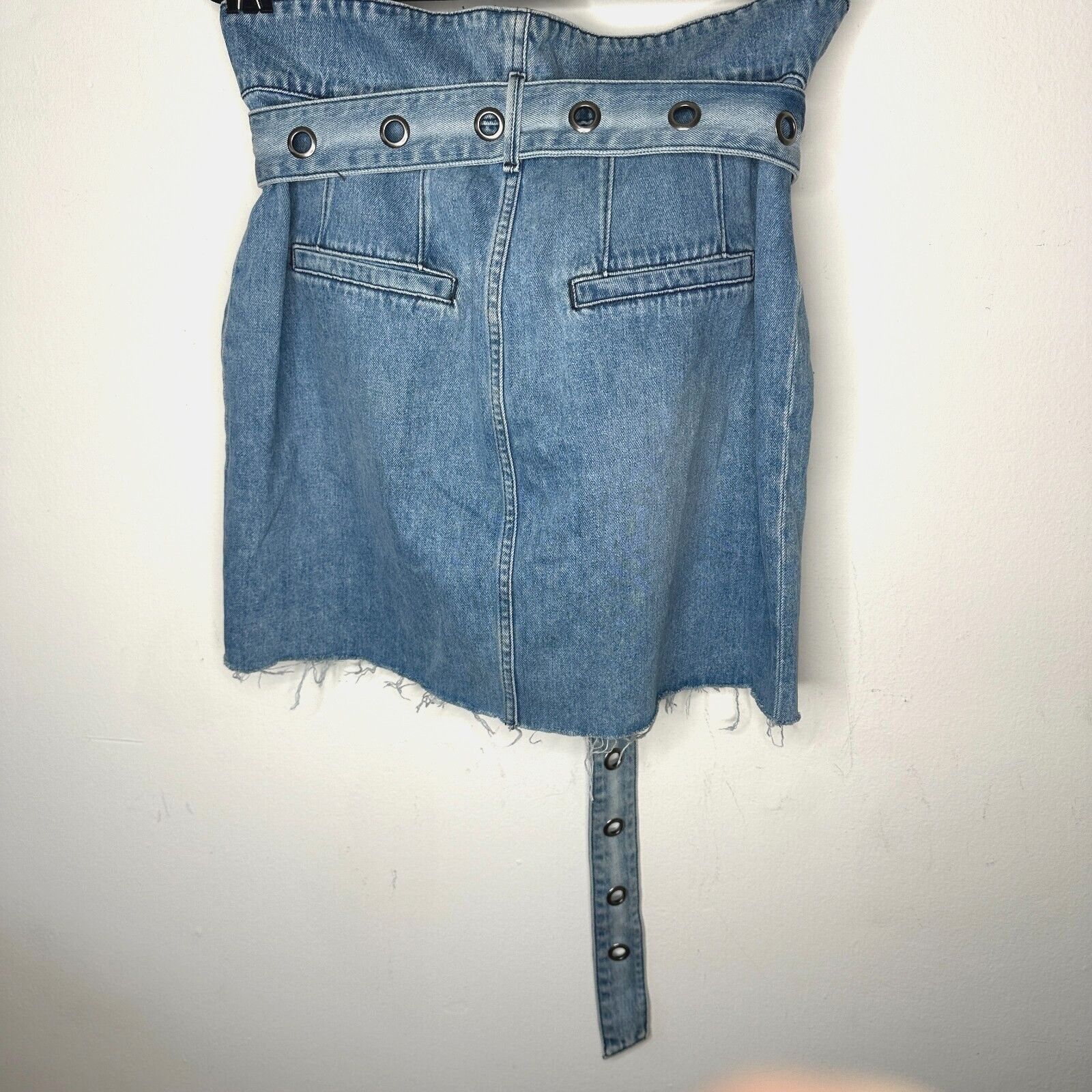 GRLFRND GRLFRND Ava Medium Wash Denim Skirt Grommet Belt Frayed Hem Size 32" / US 10 / IT 46 - 6 Thumbnail