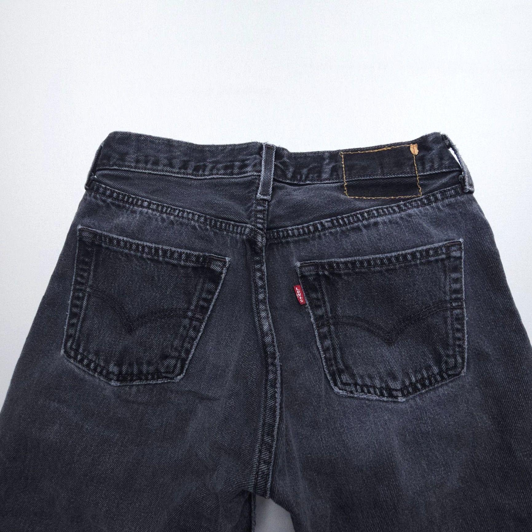 Levi's VTG Levi's 501 Jeans Mens 30 x 32 Button Fly Straight Denim Black 90s 501 Series Vintage Classic American Mens Regular Fit Size US 30 / EU 46 - 5 Thumbnail