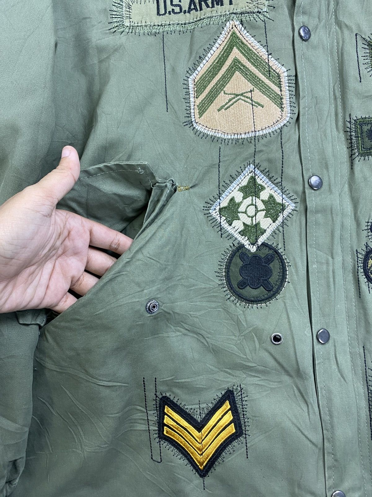 Vintage Vintage US Army Military Patch Faux Fur Hoodie Jacket Size US L / EU 52-54 / 3 - 10 Thumbnail