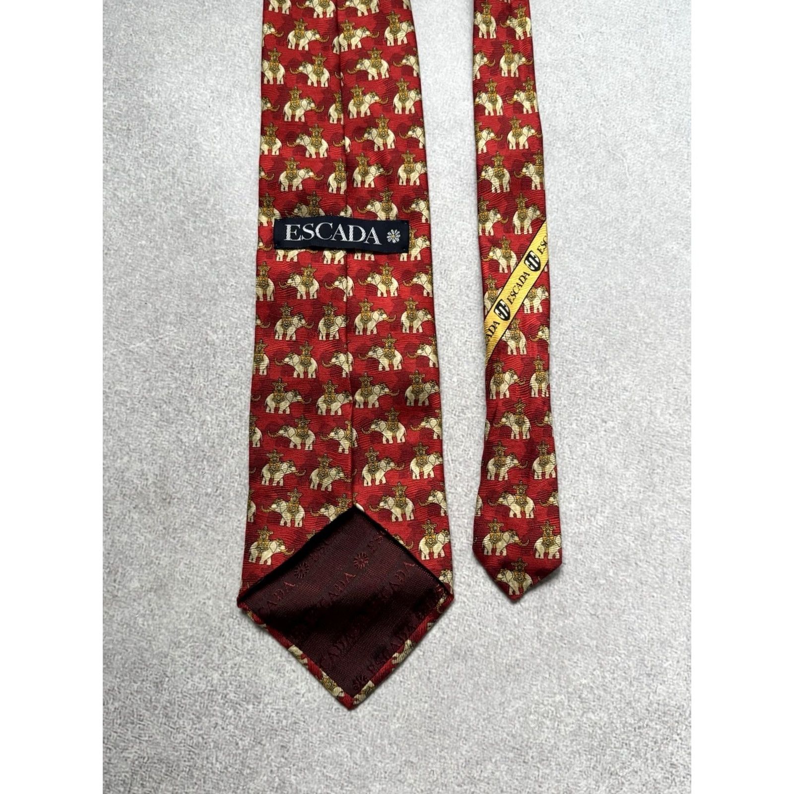 Escada VINTAGE Escada 100% Silk Monogram Elephants Logo Red Cravat Ties Men Size ONE SIZE - 3 Thumbnail