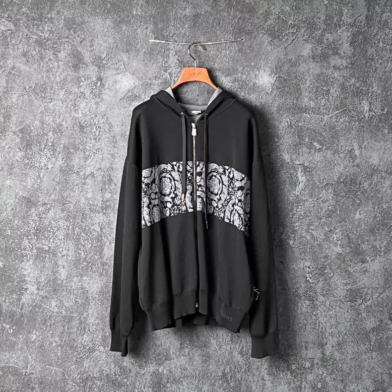 Versace Versace Color-blocked hooded knitted cardigan Size US L / EU 52-54 / 3 - 1 Thumbnail