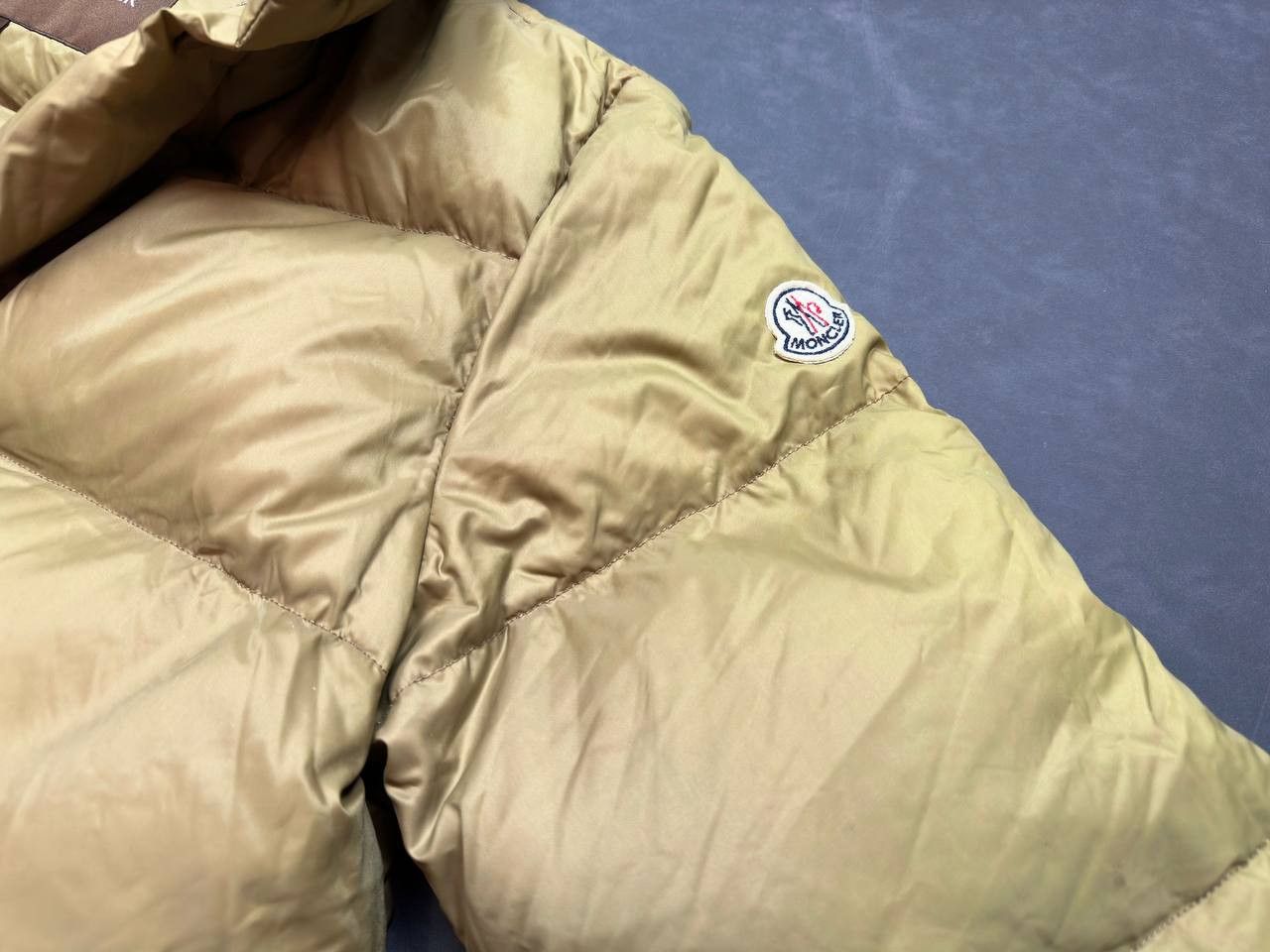 Moncler Moncler Vintage Rare Womens Down Jacket Puffer Size M / US 6-8 / IT 42-44 - 5 Thumbnail