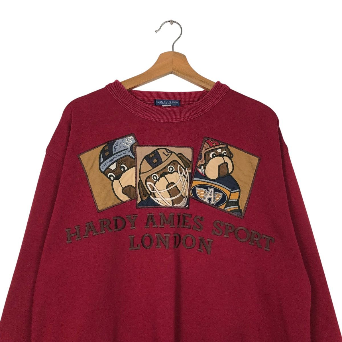 Cartoon Network 🔥VINTAGE SWEATSHIRT CREWNECK HARDY AMIES SPORT BIG LOGO Size US M / EU 48-50 / 2 - 5 Thumbnail