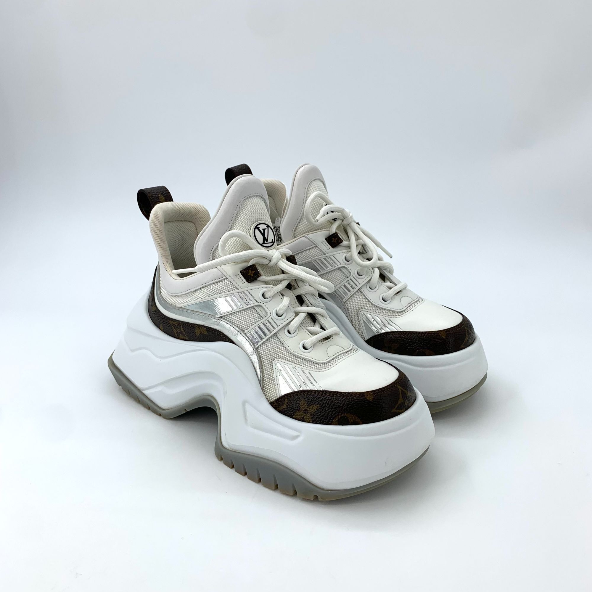 Louis Vuitton Louis Vuitton Archlight Sneakers White/Brown Womens Size 36 Size US 6.5 / IT 36.5 - 2 Thumbnail