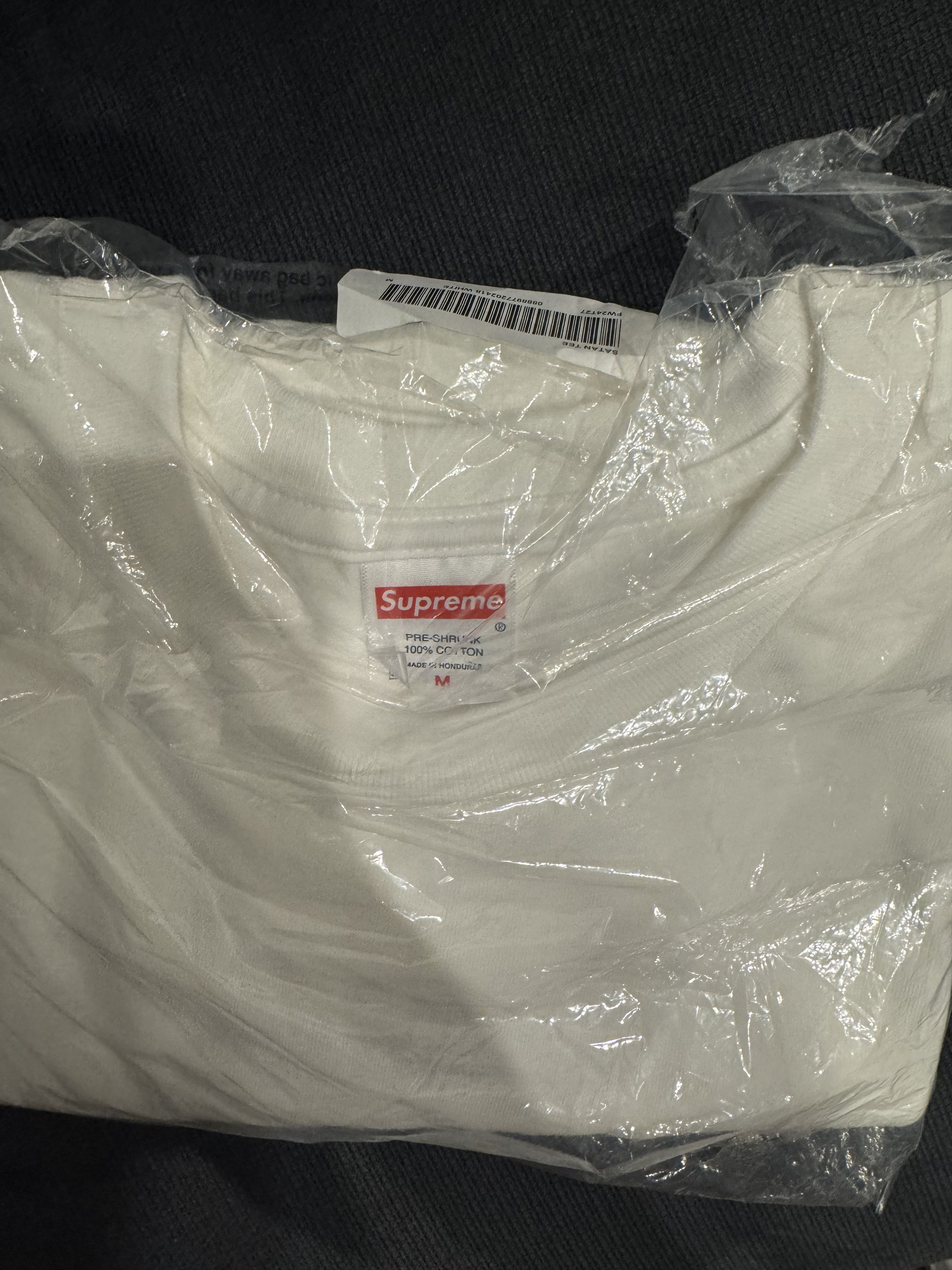 Supreme Satan Tee Size US M / EU 48-50 / 2 - 2 Thumbnail