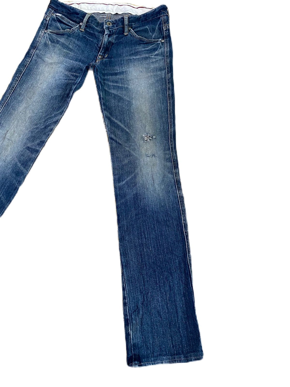 FACTOTUM JAPAN BRAND FACTOTUM DENIM SKINNY TYPE DISTRESS DESIGN Size US 32 / EU 48 - 3 Thumbnail