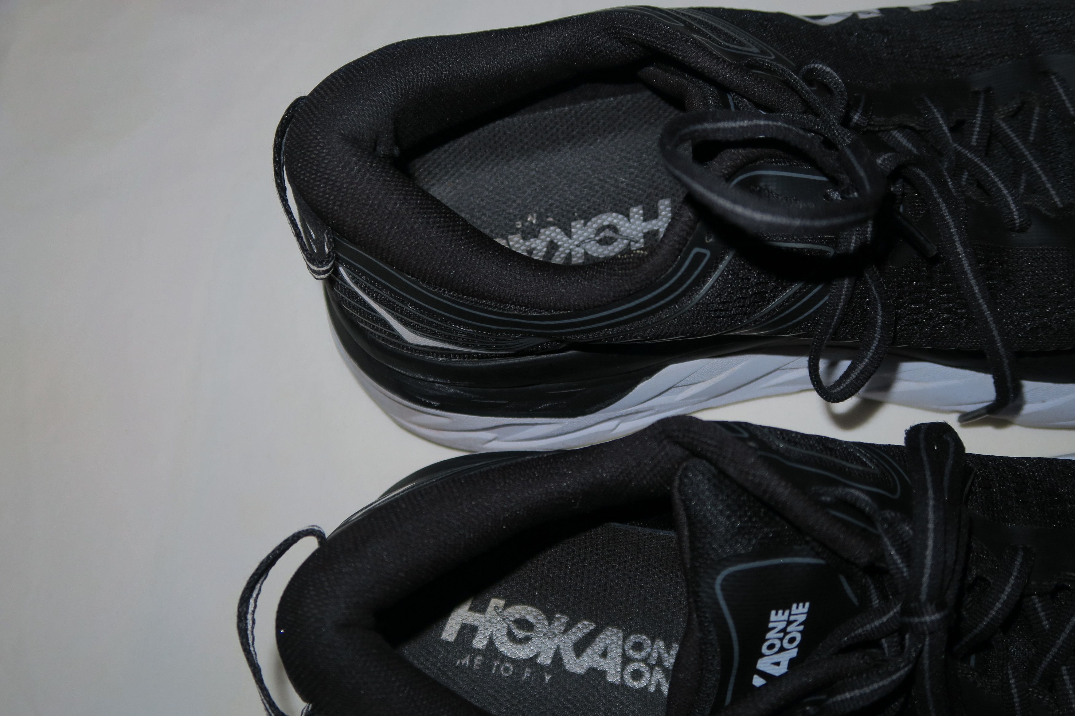 Hoka Hoka One One Mens Bondi 7 Running Shoes Black White Size US 10 / EU 43 - 5 Thumbnail