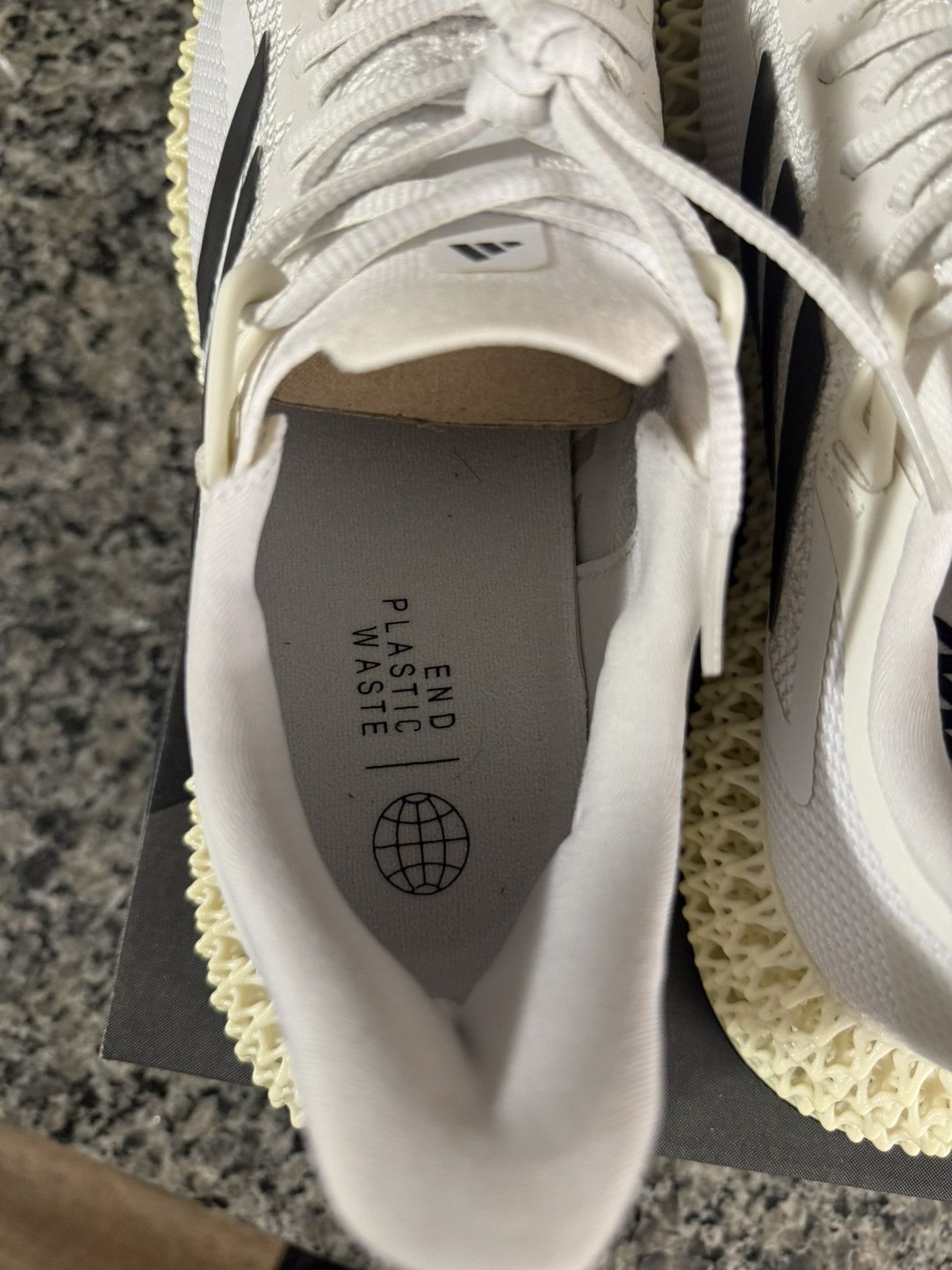 Adidas Adidas shoes 4DFWD 2 White size 10.5 D GX9247 Size US 11 / EU 44 - 10 Thumbnail
