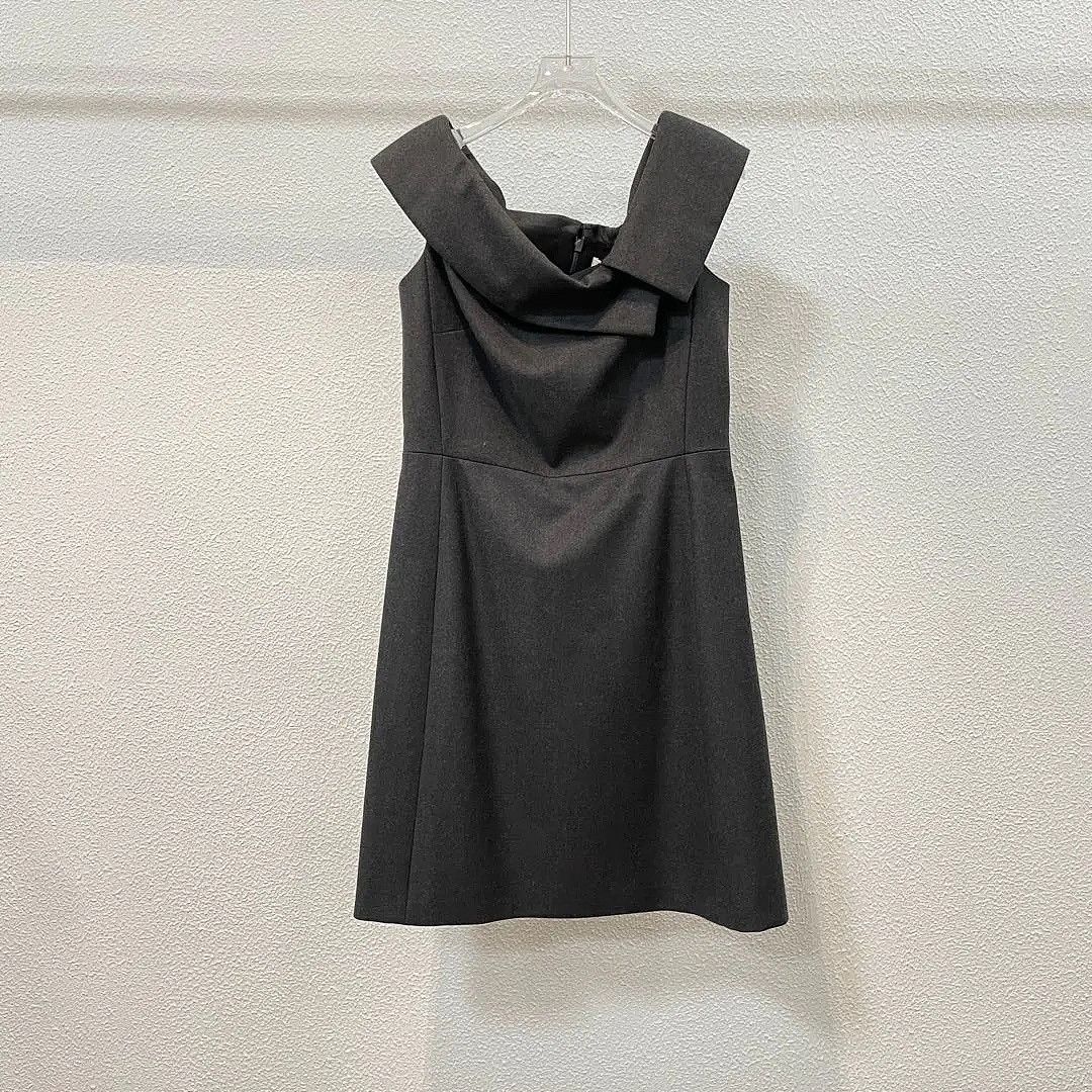 Dior Dior Off-Shoulder Wool Midi Dress Size 40 Size M / US 6-8 / IT 42-44 - 1 Thumbnail