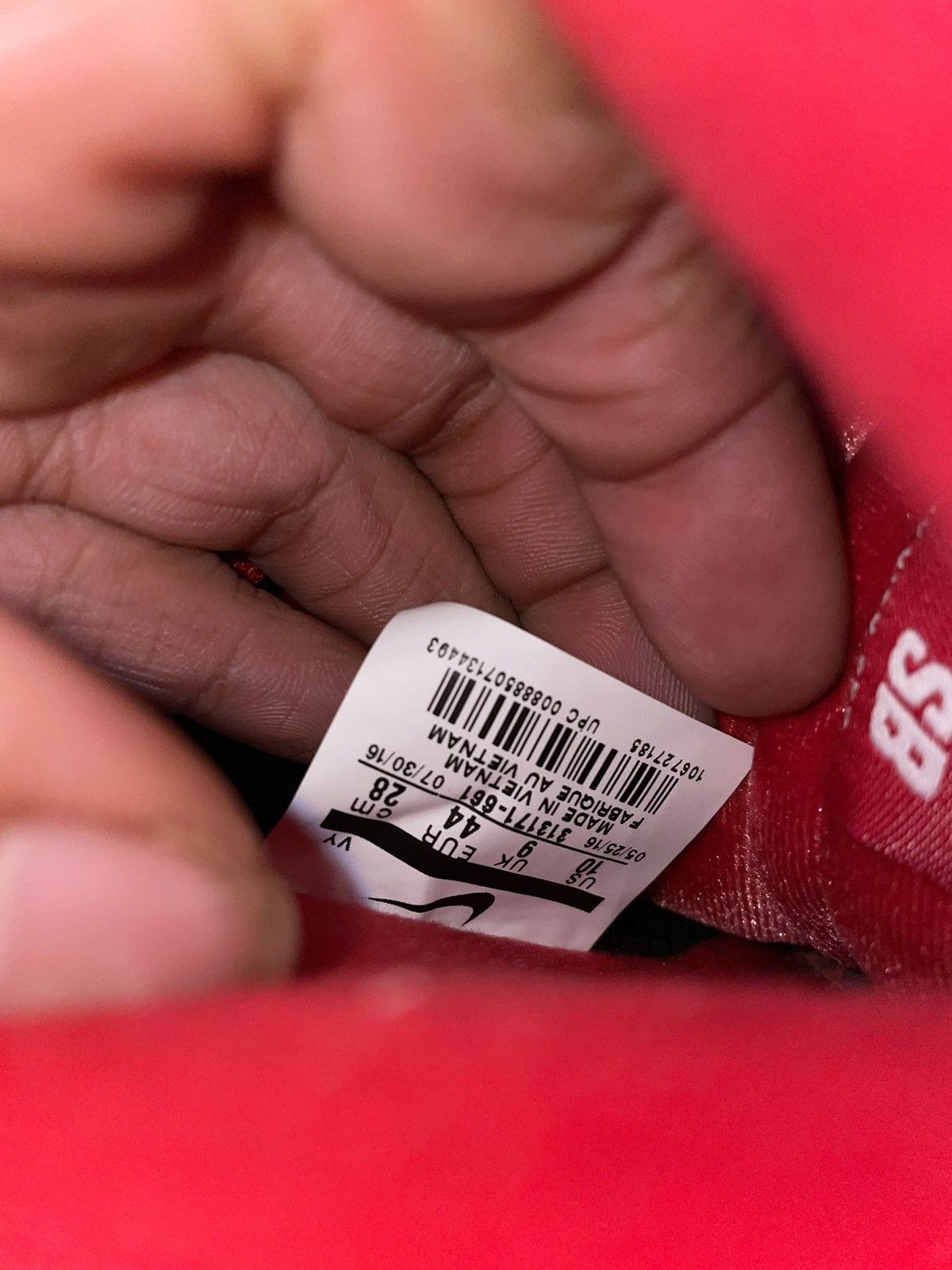 Nike SB Nike SB Dunk High PRM ‘Red Velvet’ Size US 10 / EU 43 - 8 Thumbnail