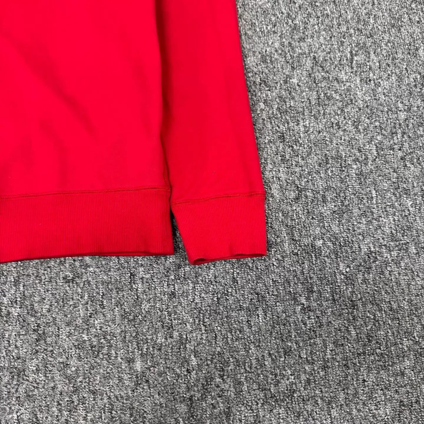 Louis Vuitton LV x Supreme Red Monogram Letter Logo Hoodie S 99 New Size US S / EU 44-46 / 1 - 5 Thumbnail