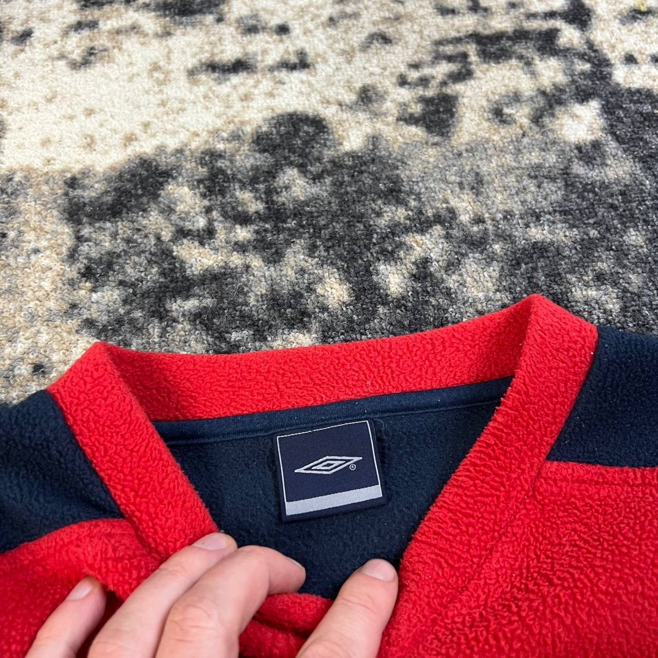 Umbro Umbro Vintage Y2K Big Embroidered Logo Fleece Sweatshirt Size US XL / EU 56 / 4 - 5 Thumbnail