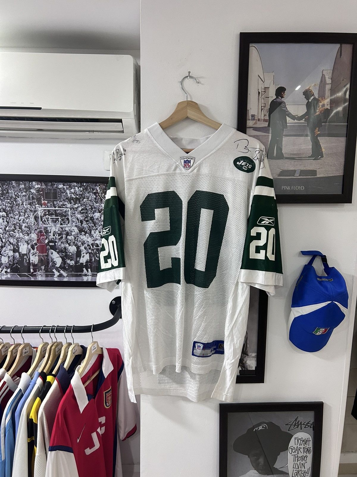 NFL × Vintage New York Jets Jones Full team signed jersey Size US L / EU 52-54 / 3 - 1 Thumbnail
