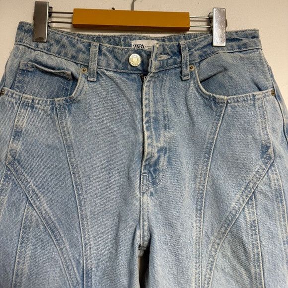 Zara ZARA High-Rise Panel Detail Straight Jeans Light Wash Size 6 Size 28" / US 6 / IT 42 - 6 Thumbnail