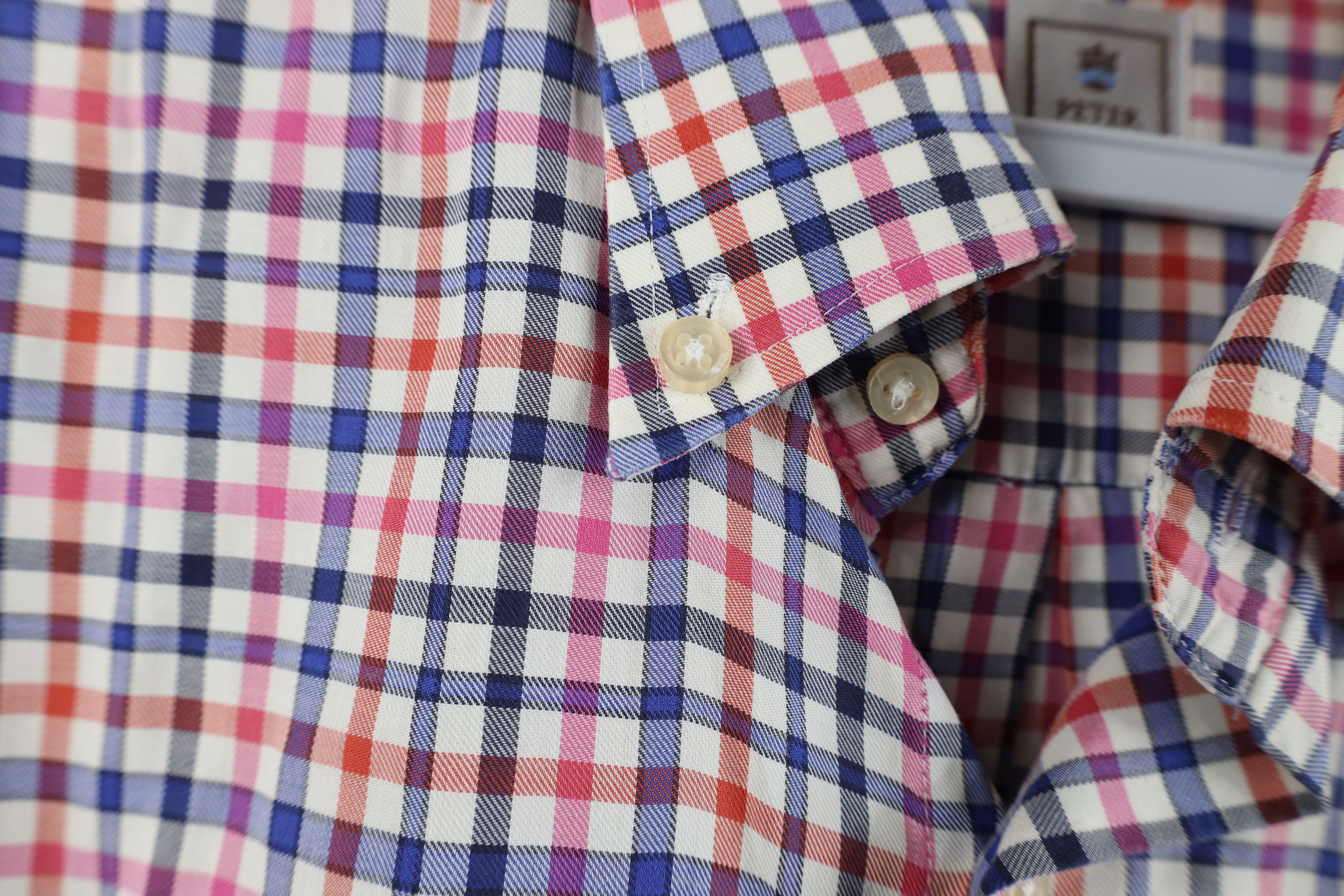 Peter Millar × Vintage Peter Millar Collared Button Down Shirt Rainbow Plaid Size US M / EU 48-50 / 2 - 9 Thumbnail
