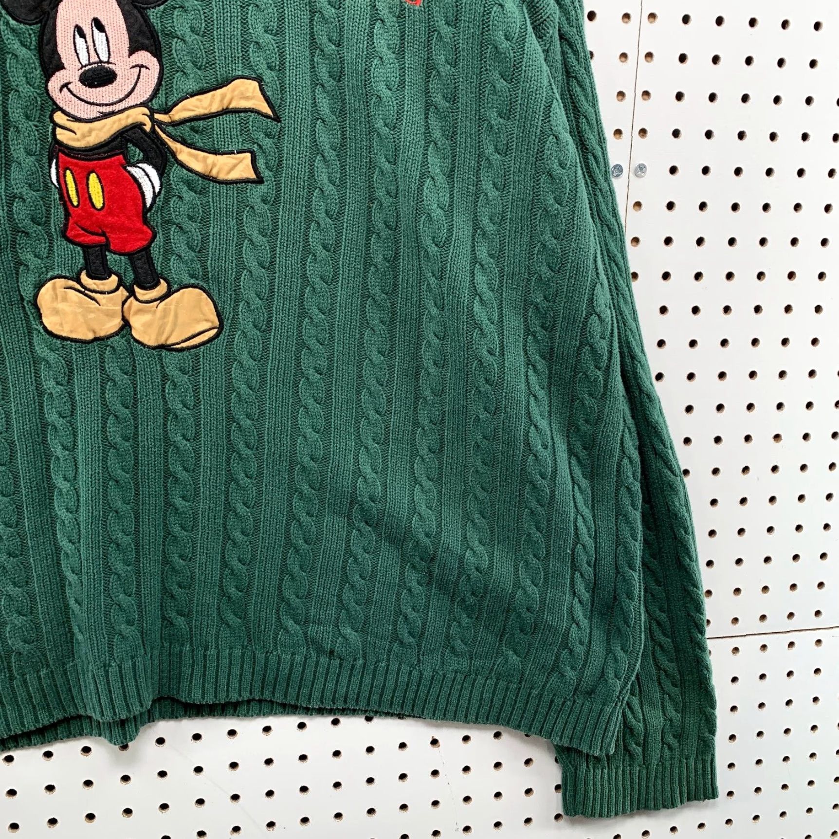 Disney VINTAGE Disney Mickey Mouse Sweater Mens 2XL Green Cable Knit Embroidered Squid Size US XXL / EU 58 / 5 - 6 Thumbnail