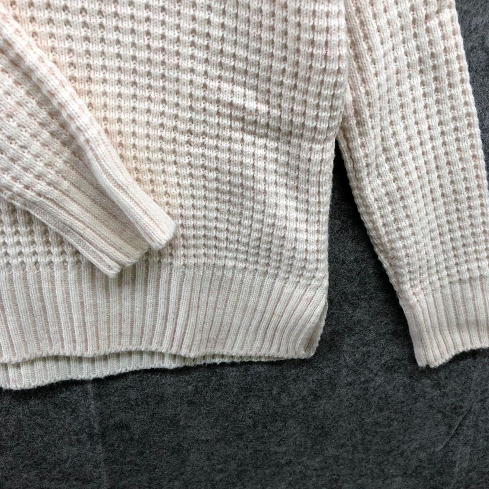 Urban Outfitters VINTAGE Urban Outfitters BDG Waffle Knit Sweater Womens XS Ivory Mock Neck Pullover Long Sleeve Size XS / US 0-2 / IT 36-38 - 6 Thumbnail