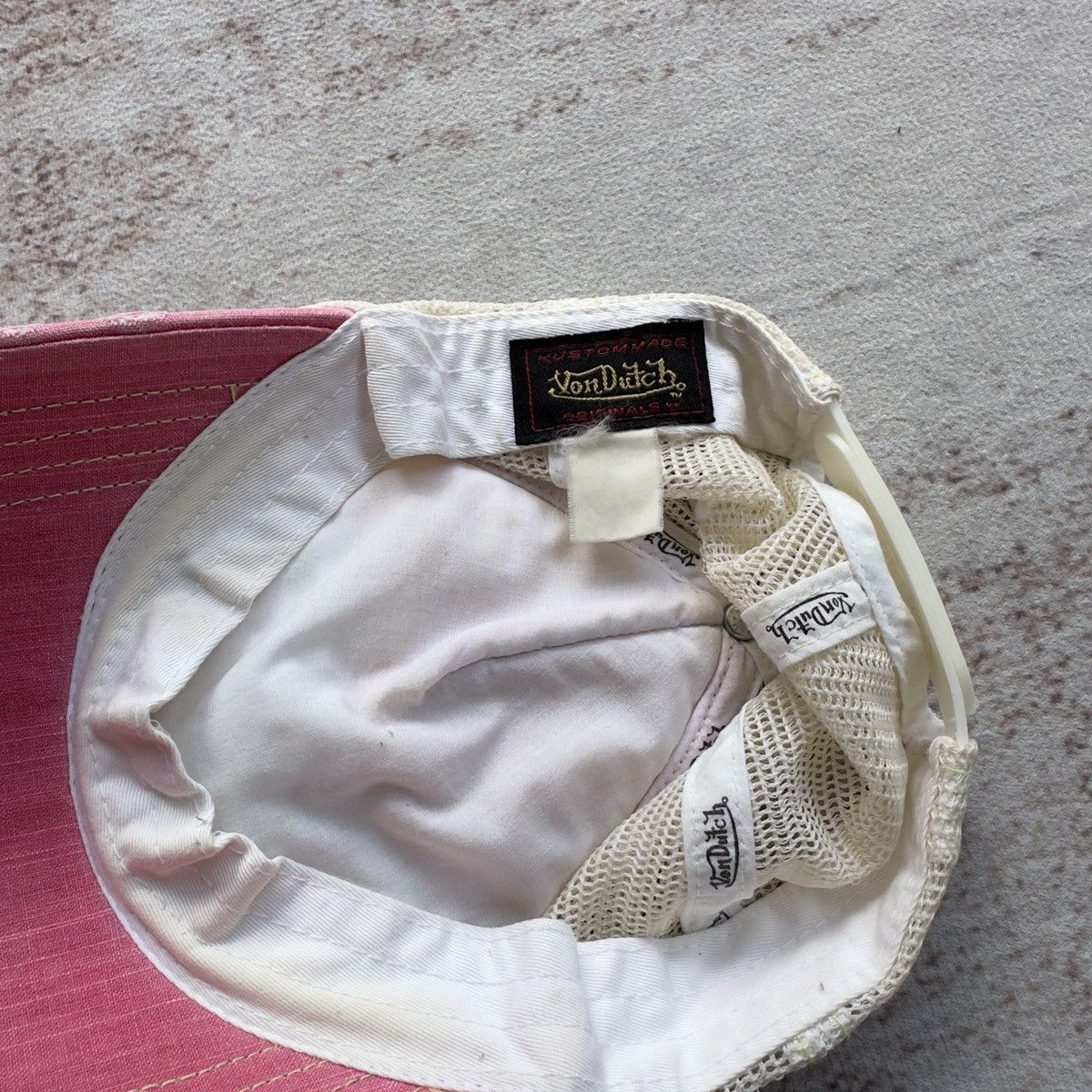 Von Dutch VON DUTCH DISTRESSED TRUCKER HAT VINTAGE Y2K Size ONE SIZE - 9 Thumbnail