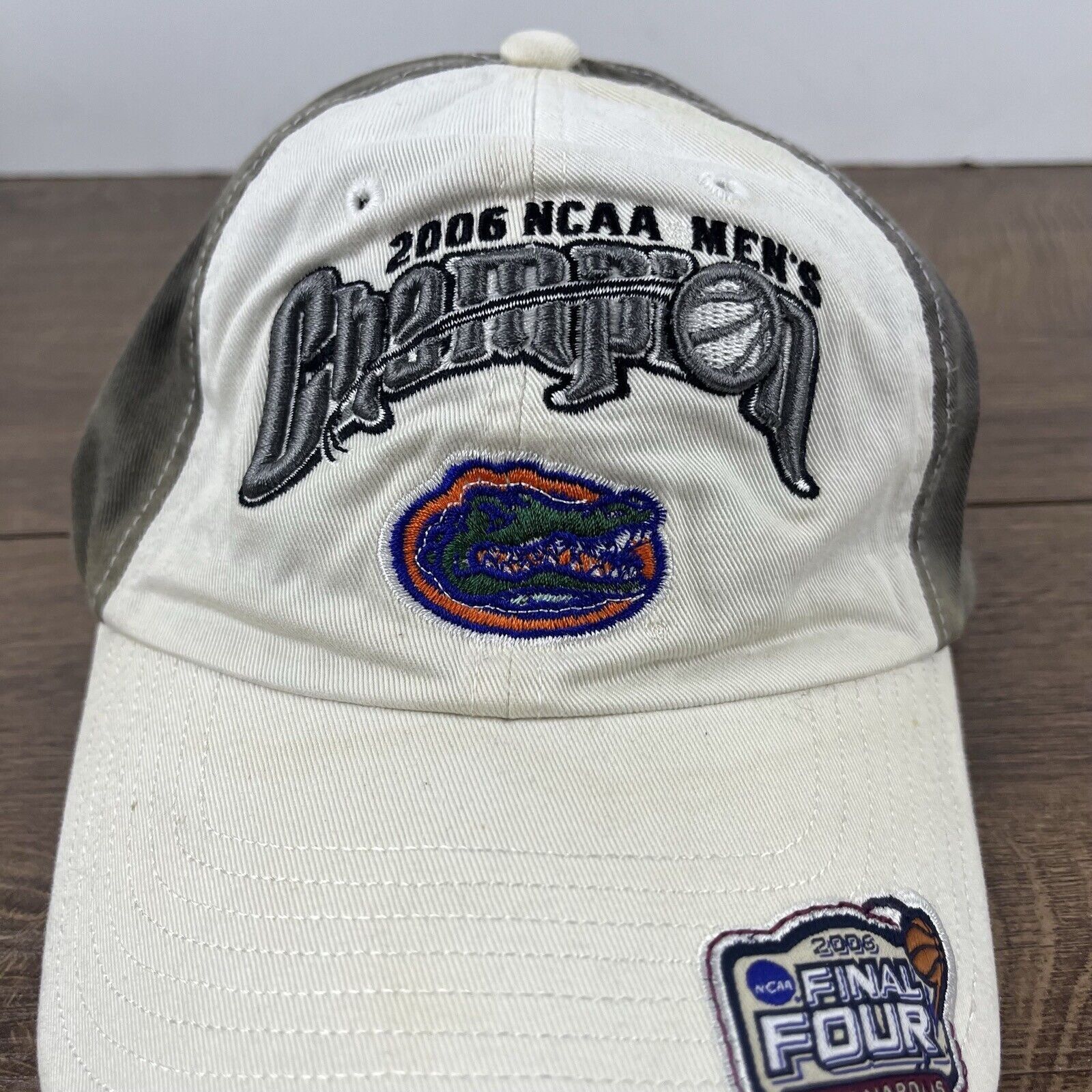 Other 2006 Florida Gators Champions Hat White Cap Hat Adjustable H Size ONE SIZE - 6 Thumbnail
