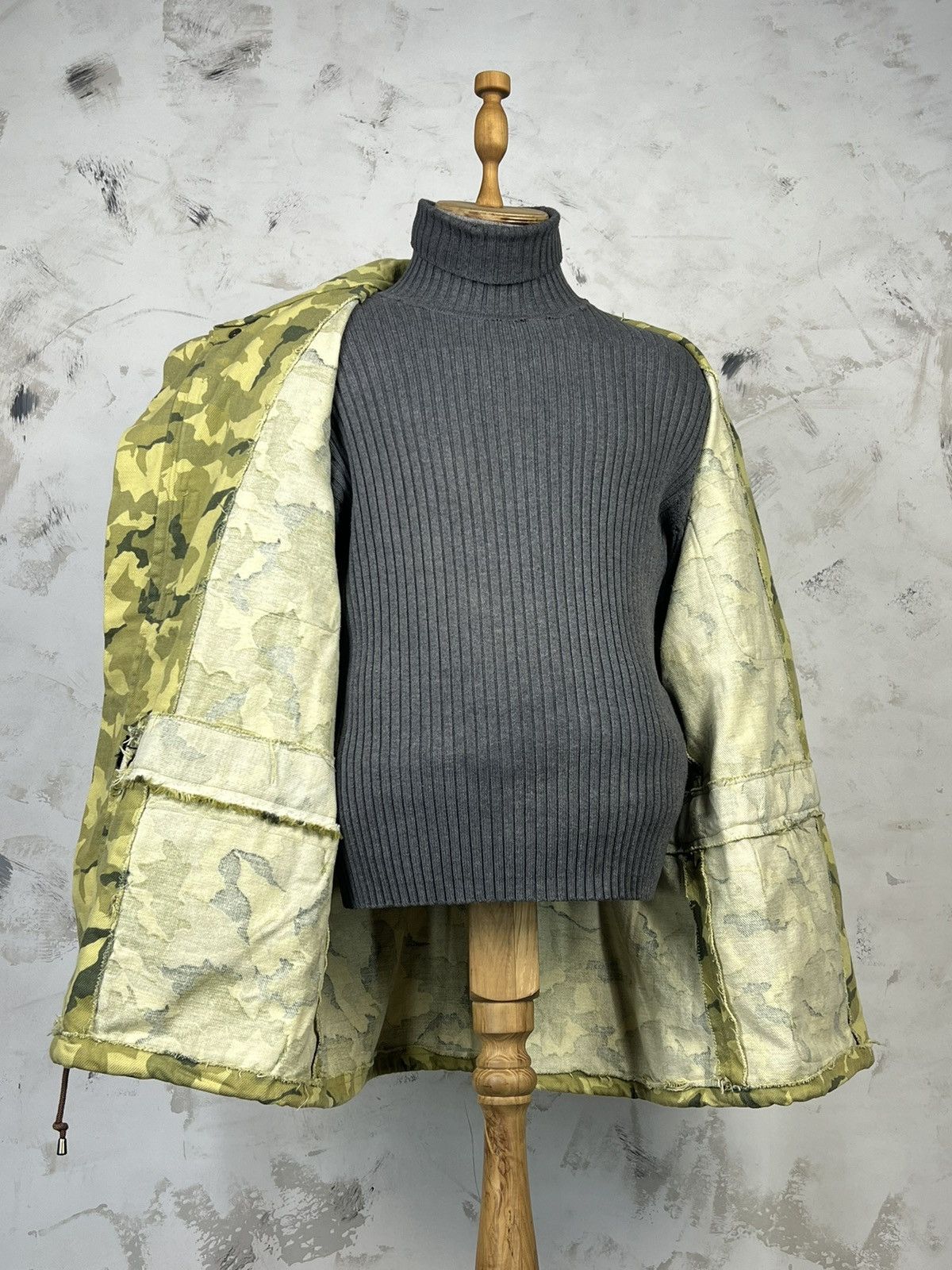 Vintage Vintage Military Camouflage Field Jacket Parka Size S - M Size US M / EU 48-50 / 2 - 7 Thumbnail