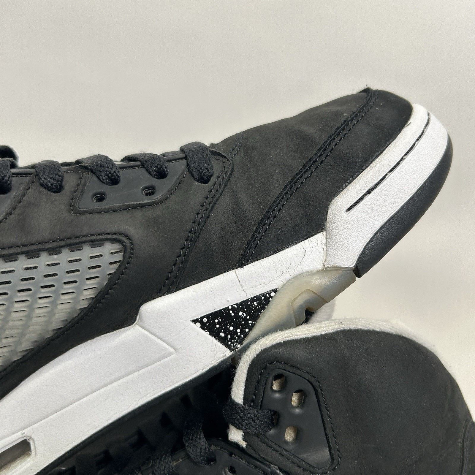 Nike Nike Air Jordan 5 Retro “Moonlight/Oreo” 2021 Size US 10.5 / EU 43-44 - 9 Thumbnail