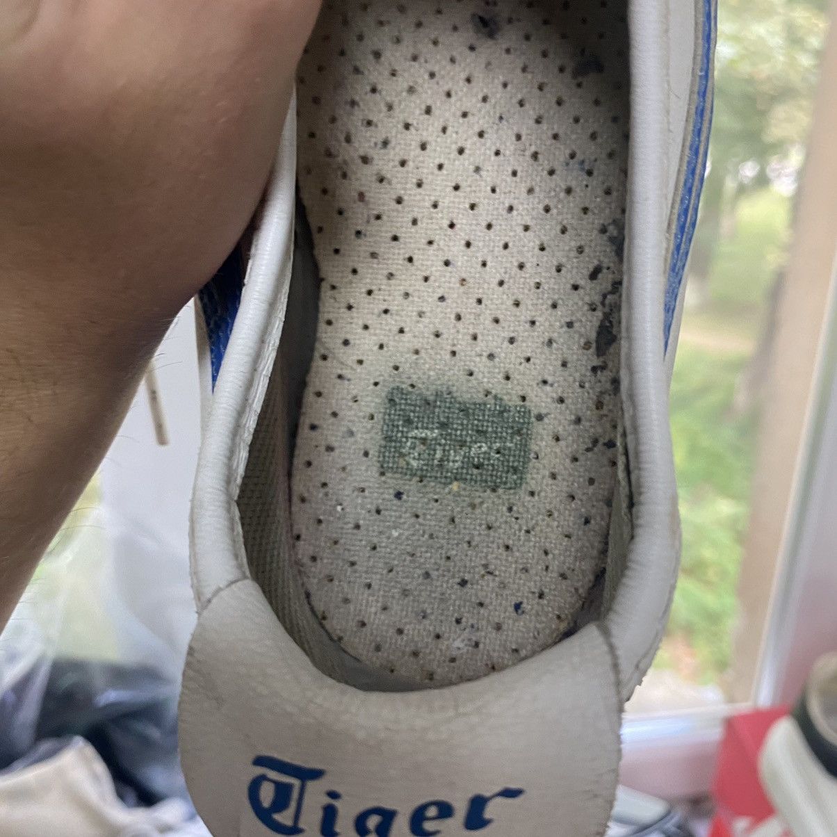 Onitsuka Tiger Asics Onitsuka Tiger Size US 9 / EU 42 - 11 Thumbnail